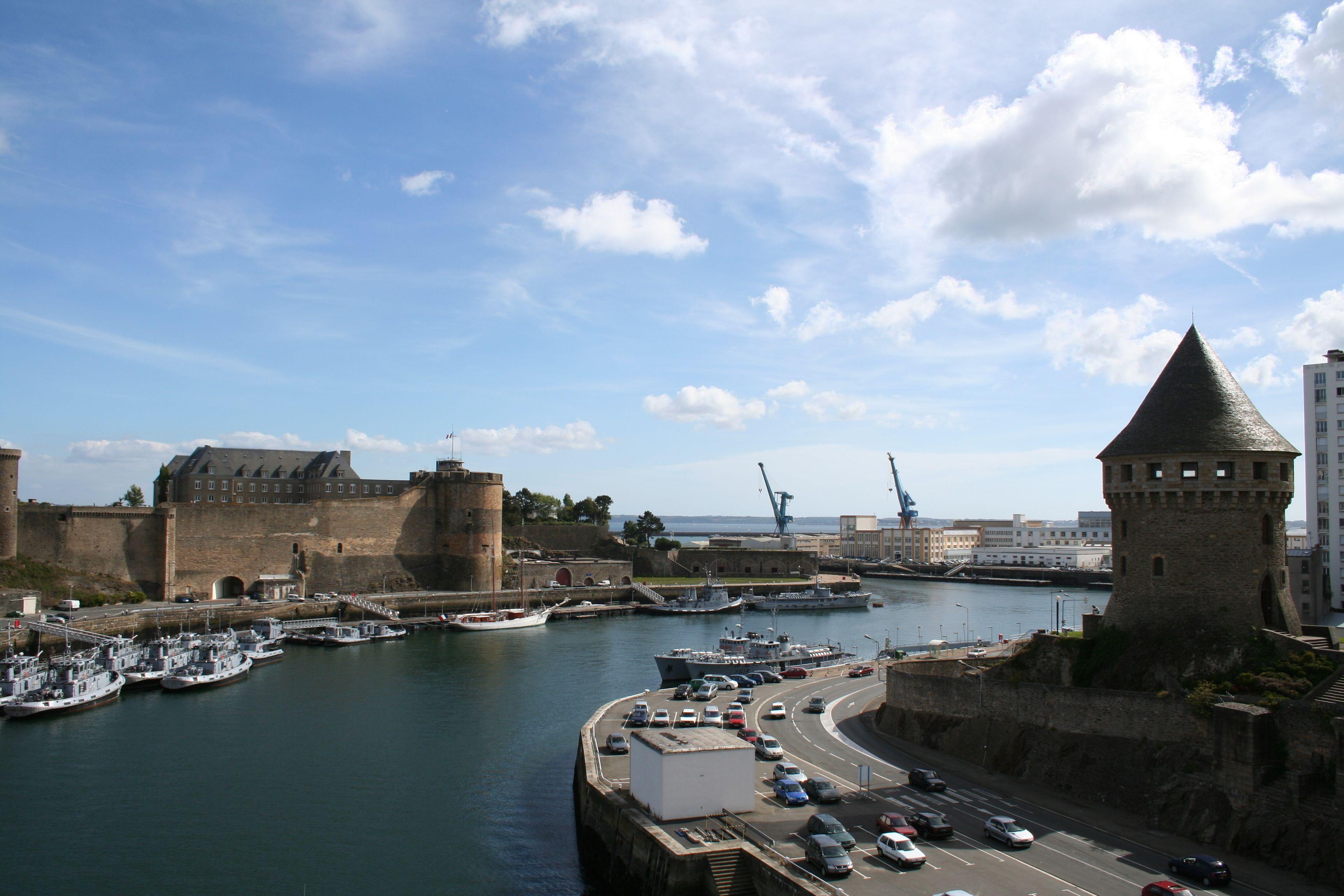 Brest Wallpaper and Background Image