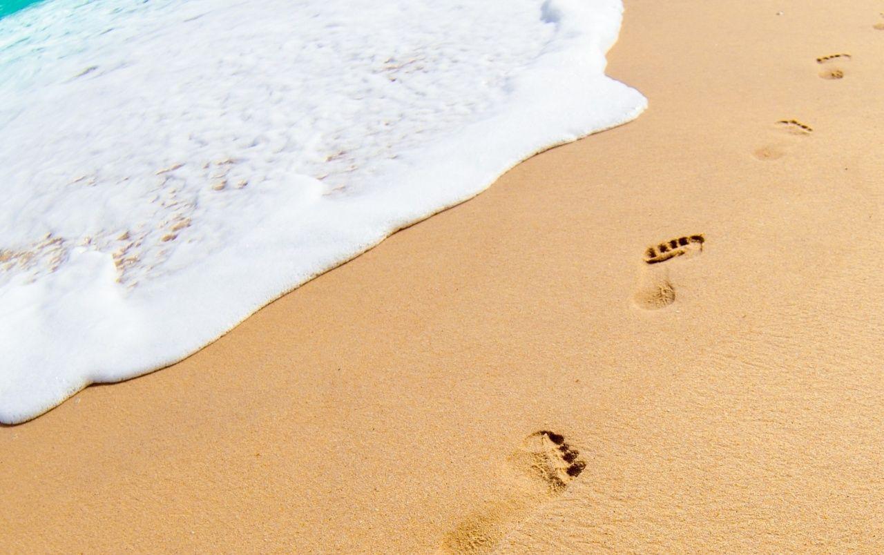 Footprints in the Sand wallpaper. Footprints in the Sand