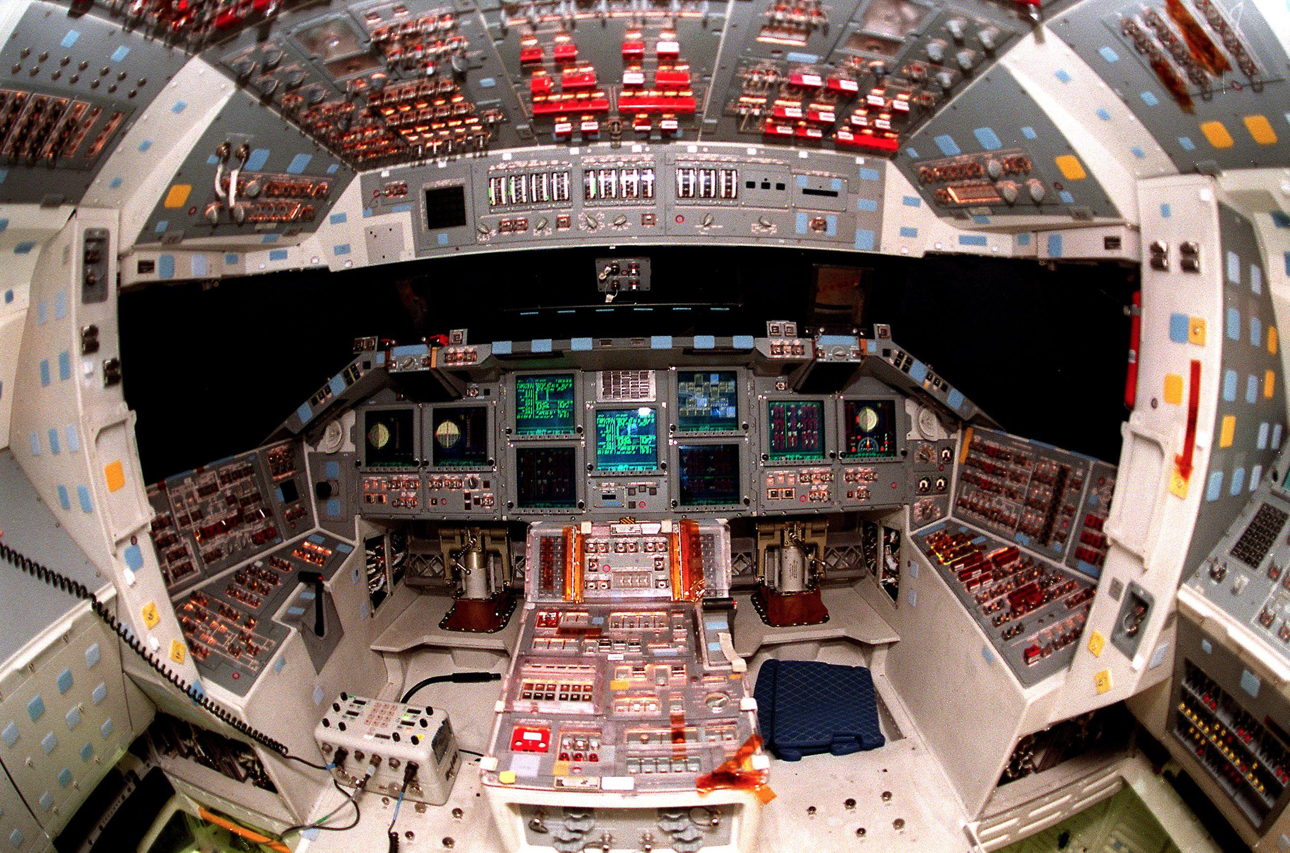 inside nasa space shuttle