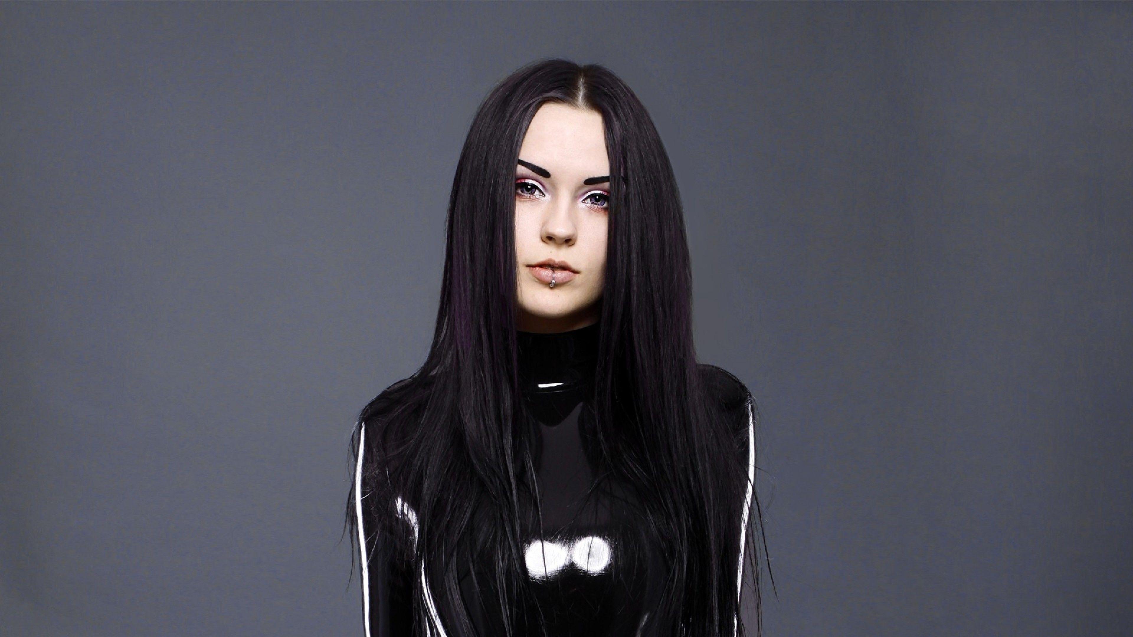 Download 3840x2160 Brunette, Black Hair, Model, Piercing, Women