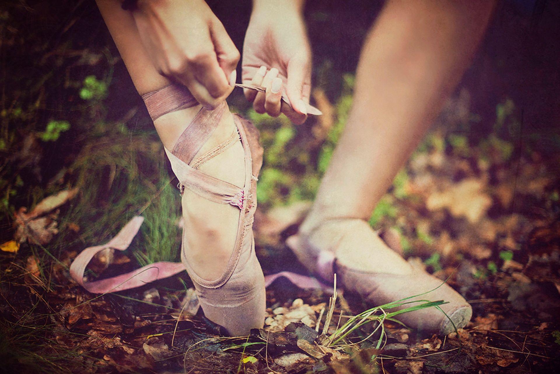 Ballerina Shoes Ballet Dance Forest Nature Smooth Vintage Wilde