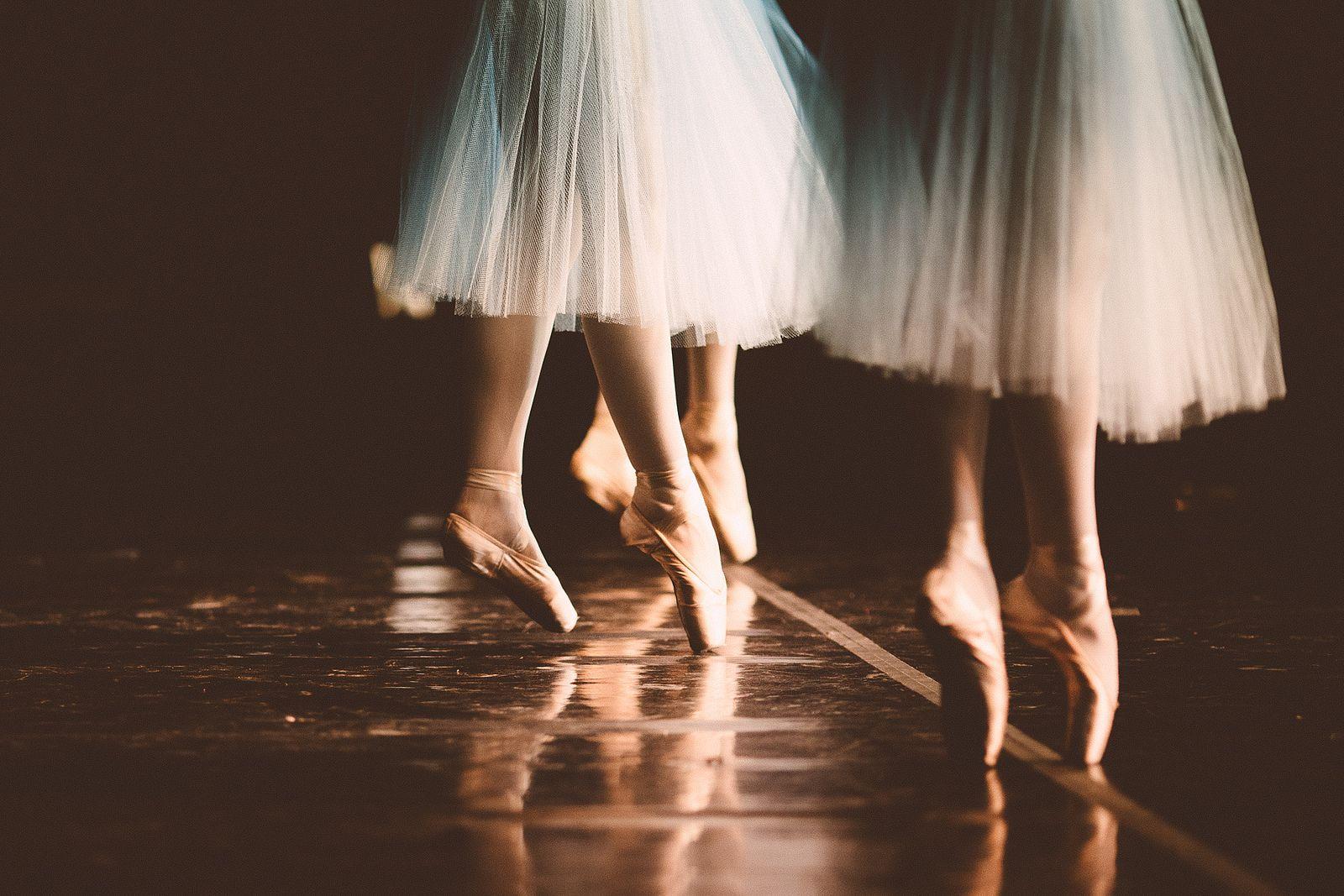 Pointe Shoes Ballet Wallpapers.