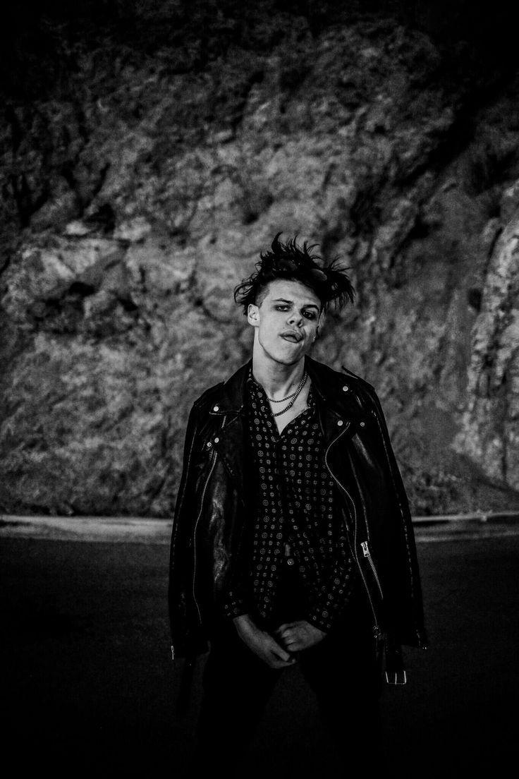 Yungblud Wallpapers  Top 30 Best Yungblud Wallpapers Download