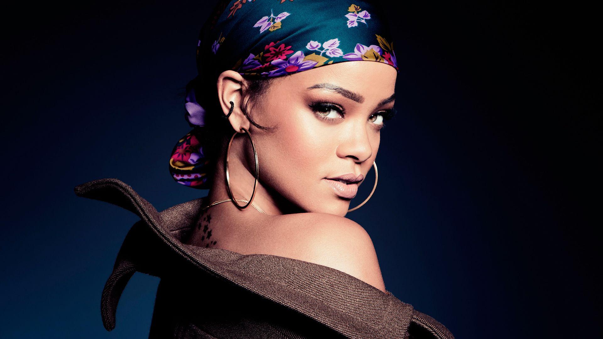Rihanna HD Wallpaper: A Captivating