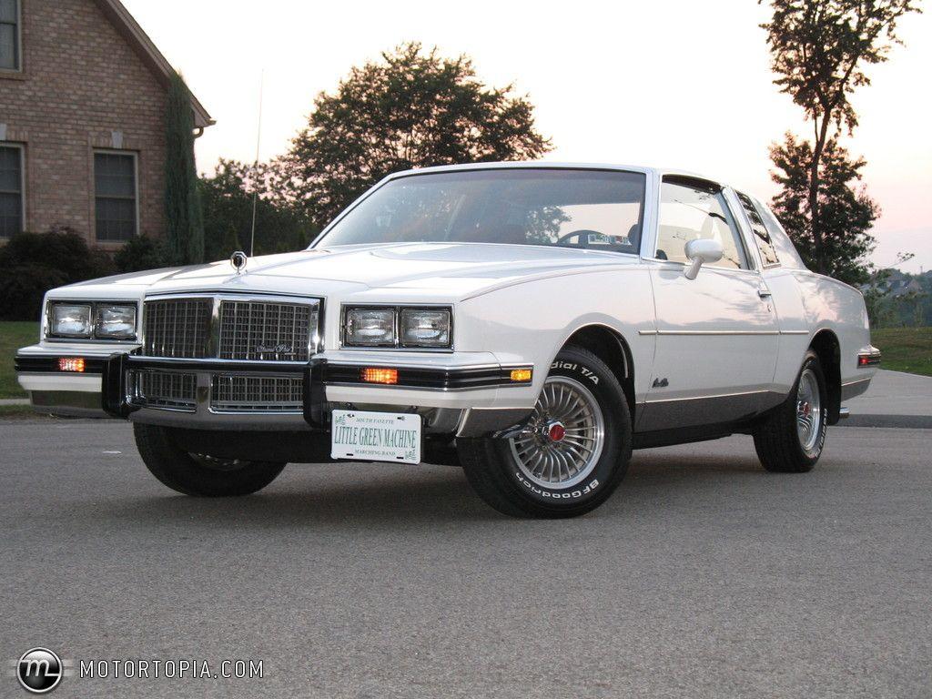 Pontiac Grand Prix Base id 8794