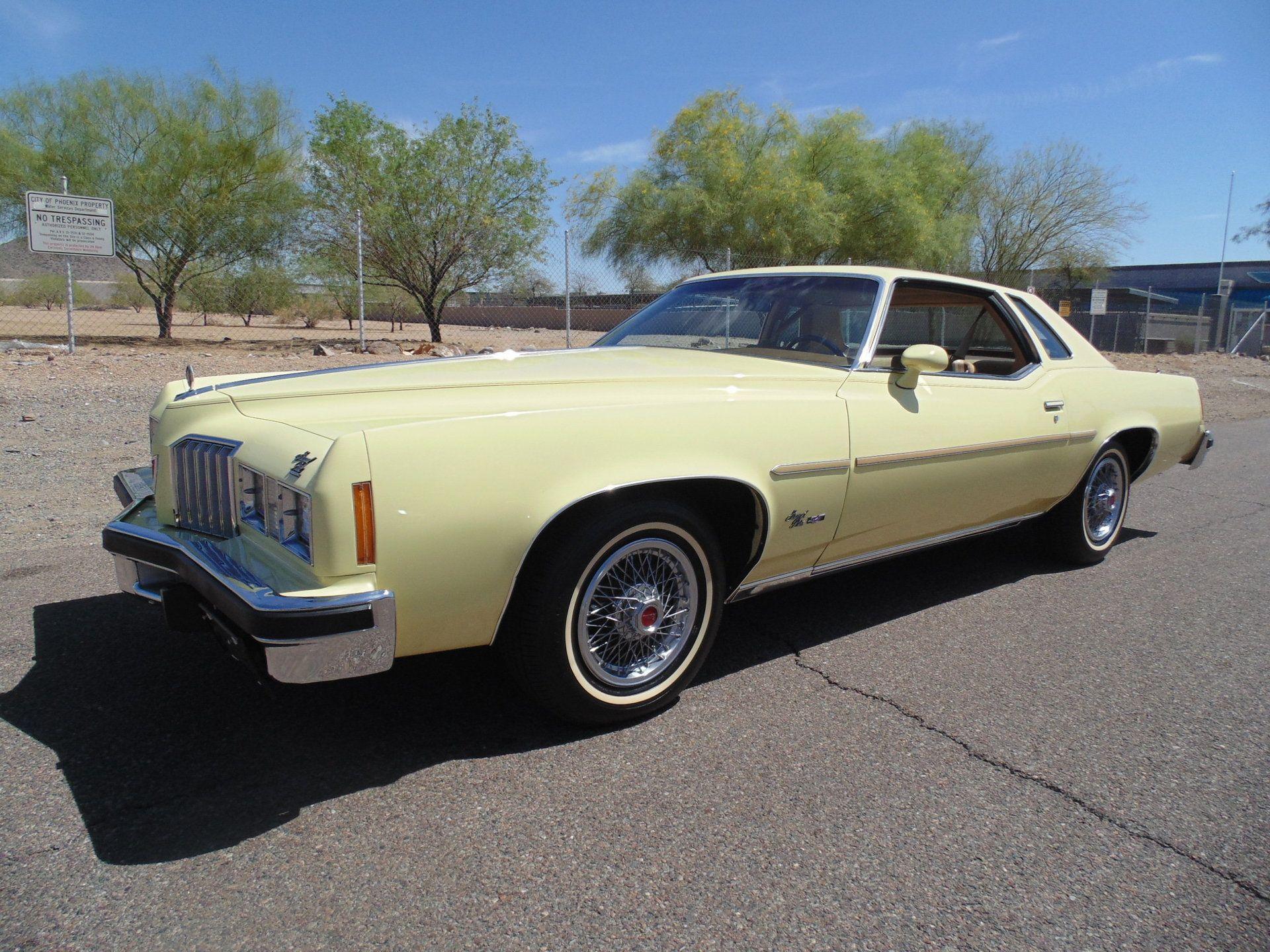 Pontiac Grand Prix. GAA Classic Cars