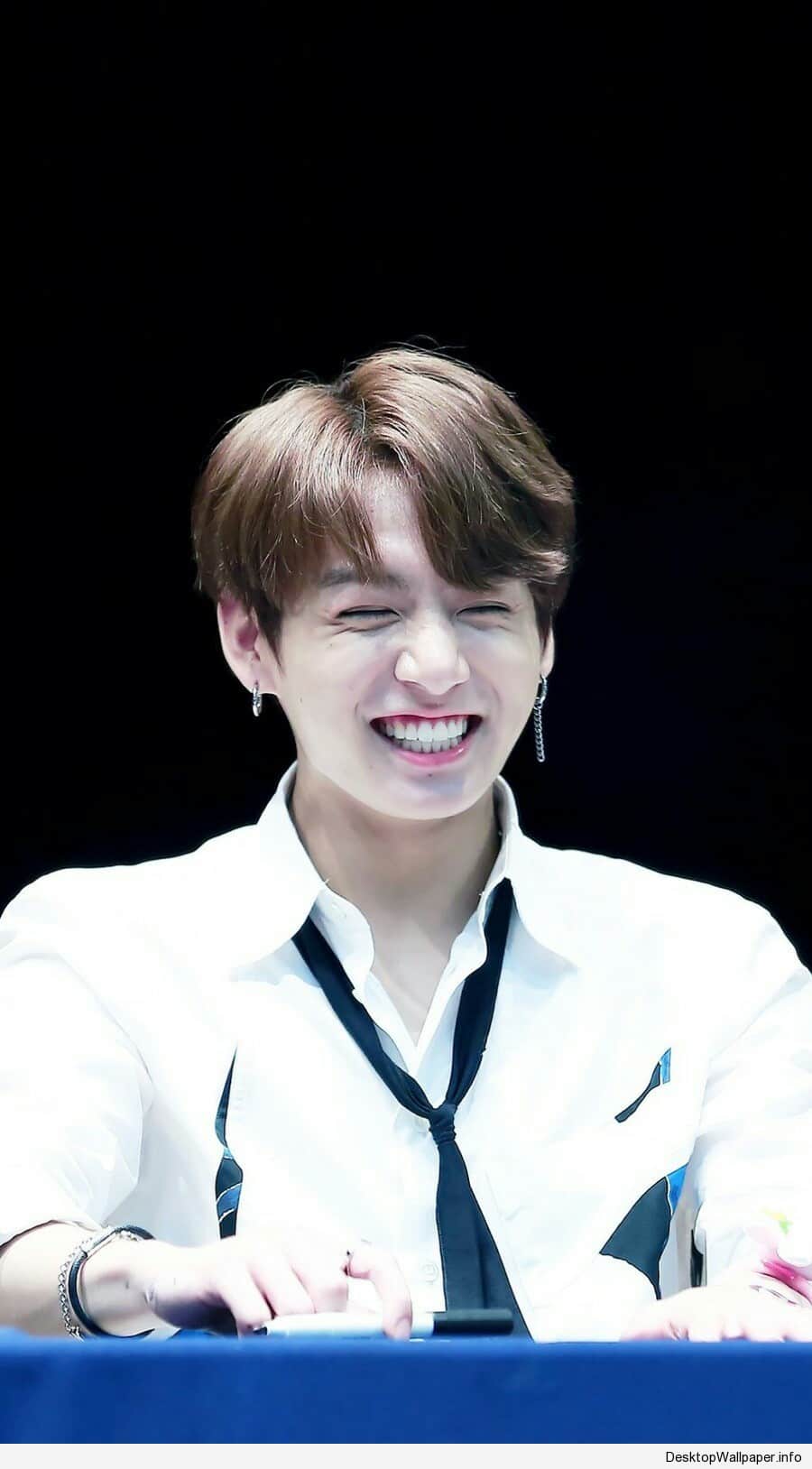 jeon jungkook cute wallpaper