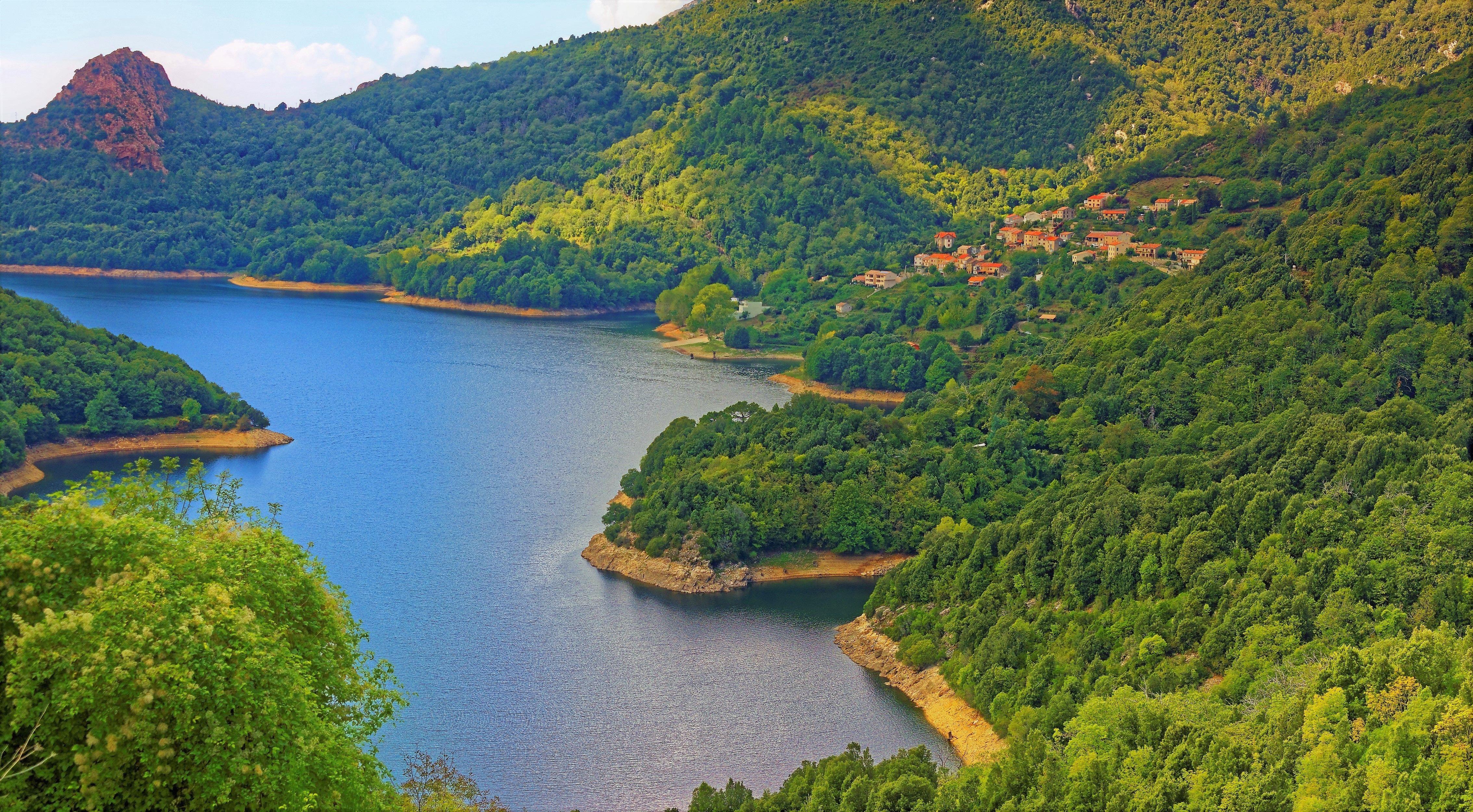 Corsica Bay in Corsica, France 4k Ultra HD Wallpaper and Background