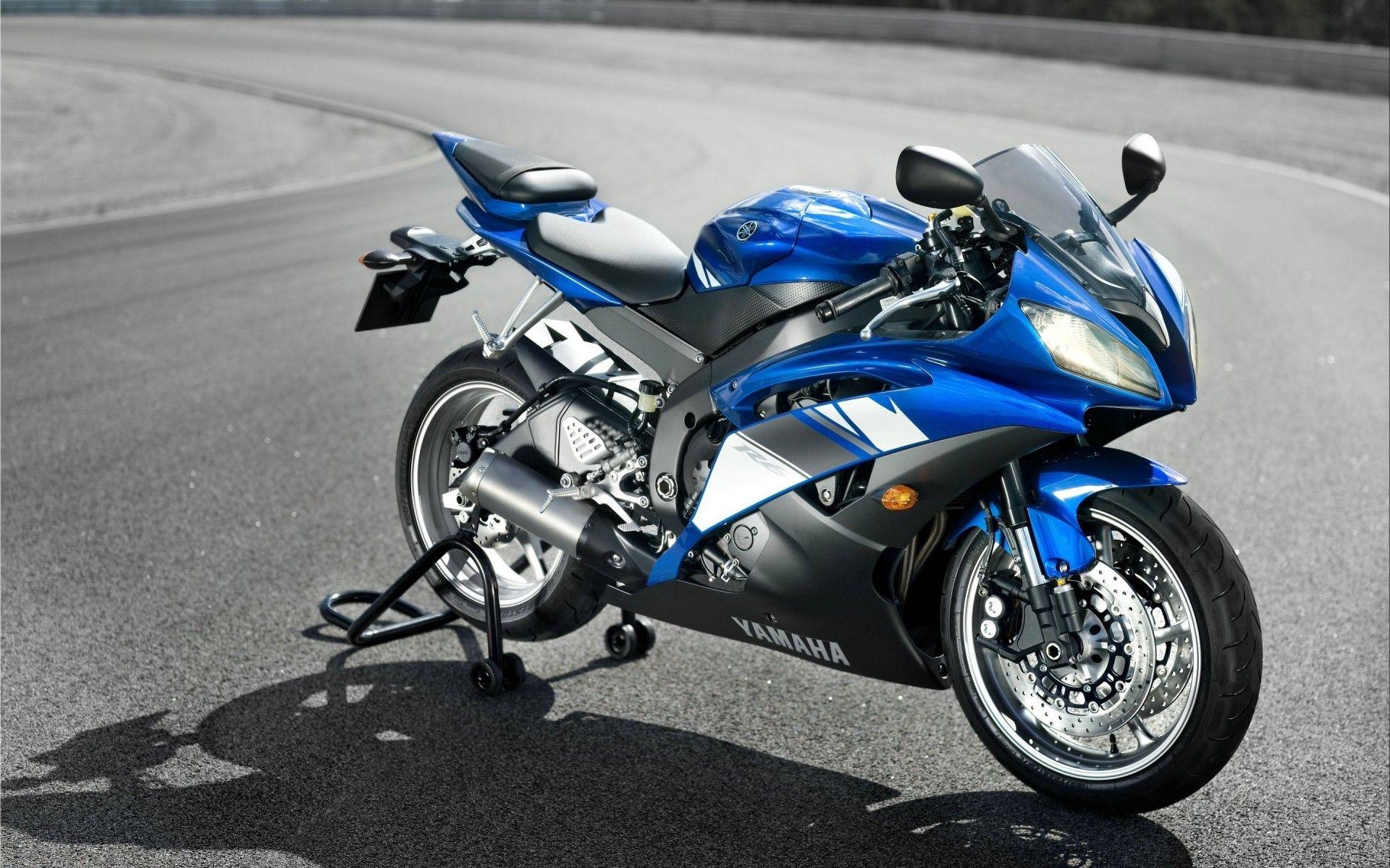 Blue Yamaha R6. Android wallpaper for free