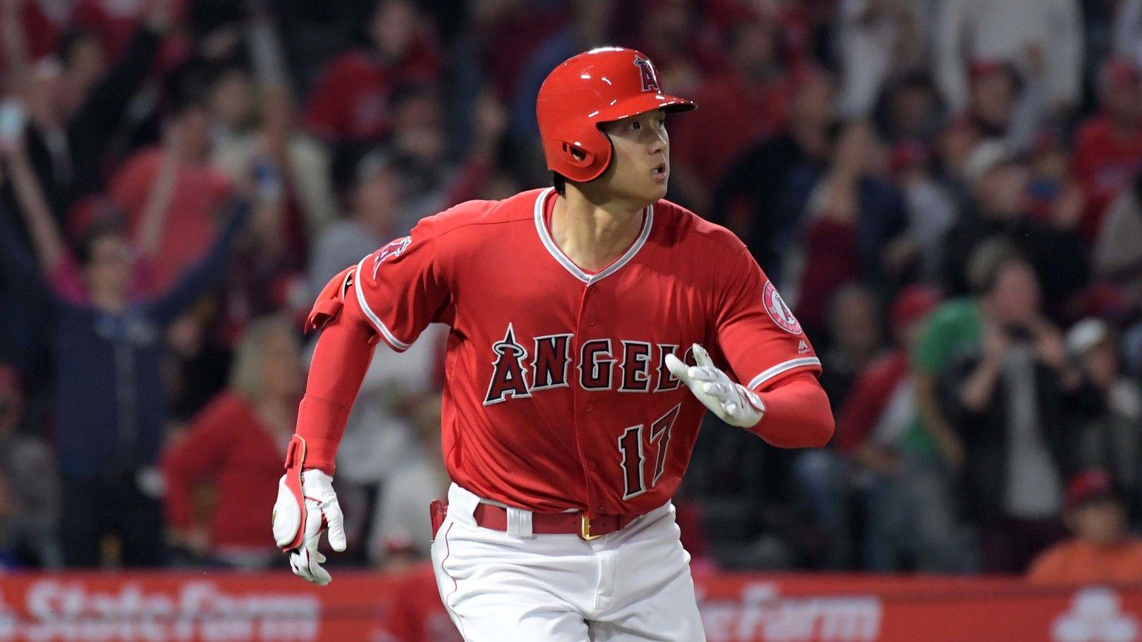 Shohei Ohtani ignored by teammates after hitting first career MLB