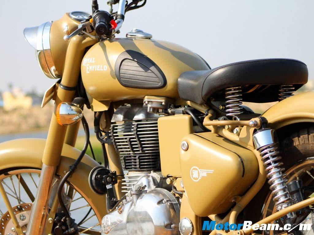 Royal Enfield Classic Desert Storm. Motorcycles. Royal