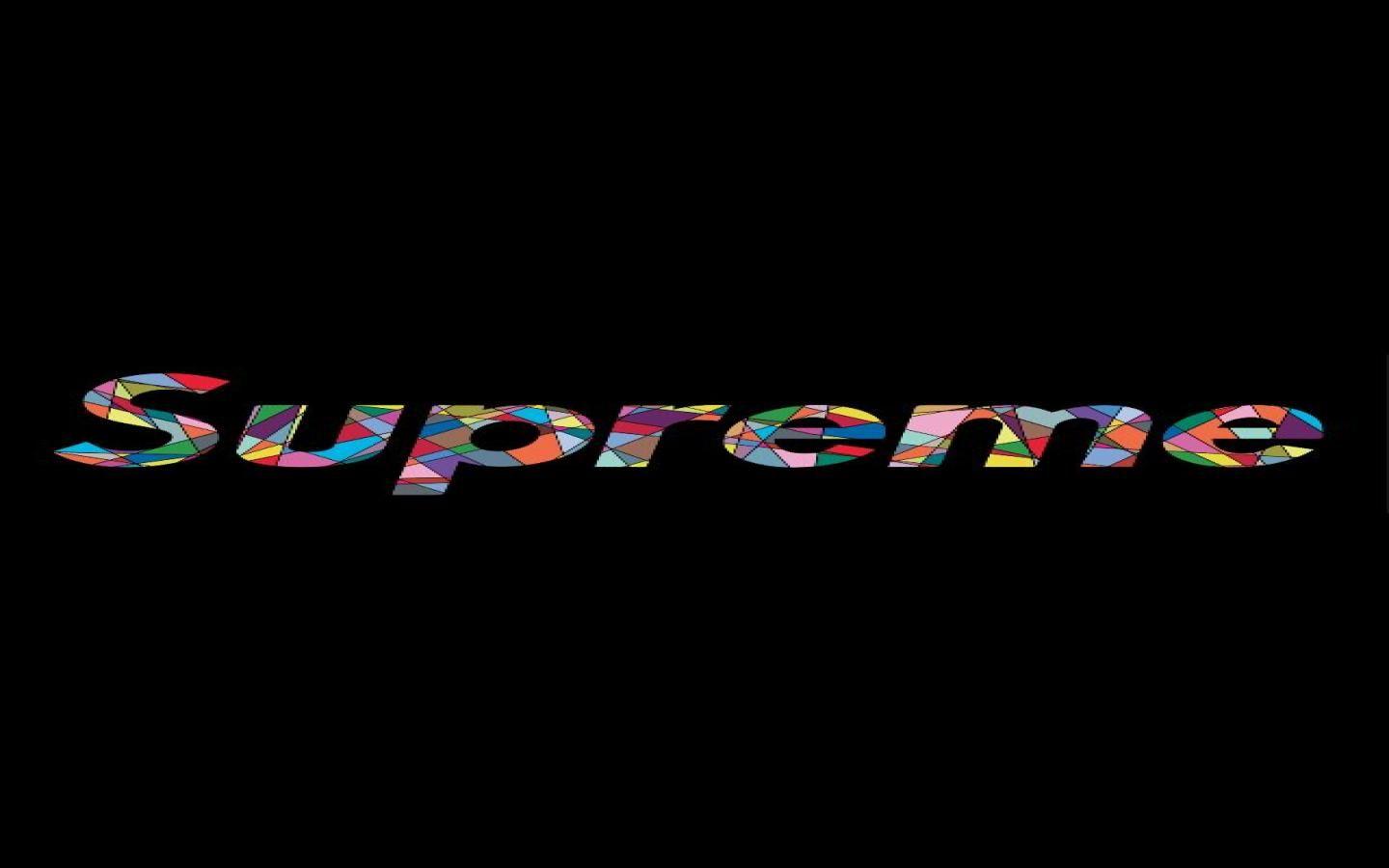 Supreme Logo Wallpaper (640x1136 px, 24.22 Kb)