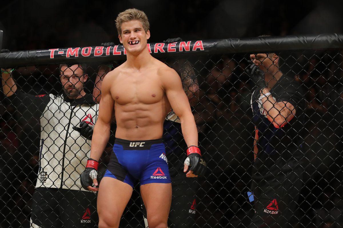 UFC Fight Night 133 results: Sage Northcutt survives first round to