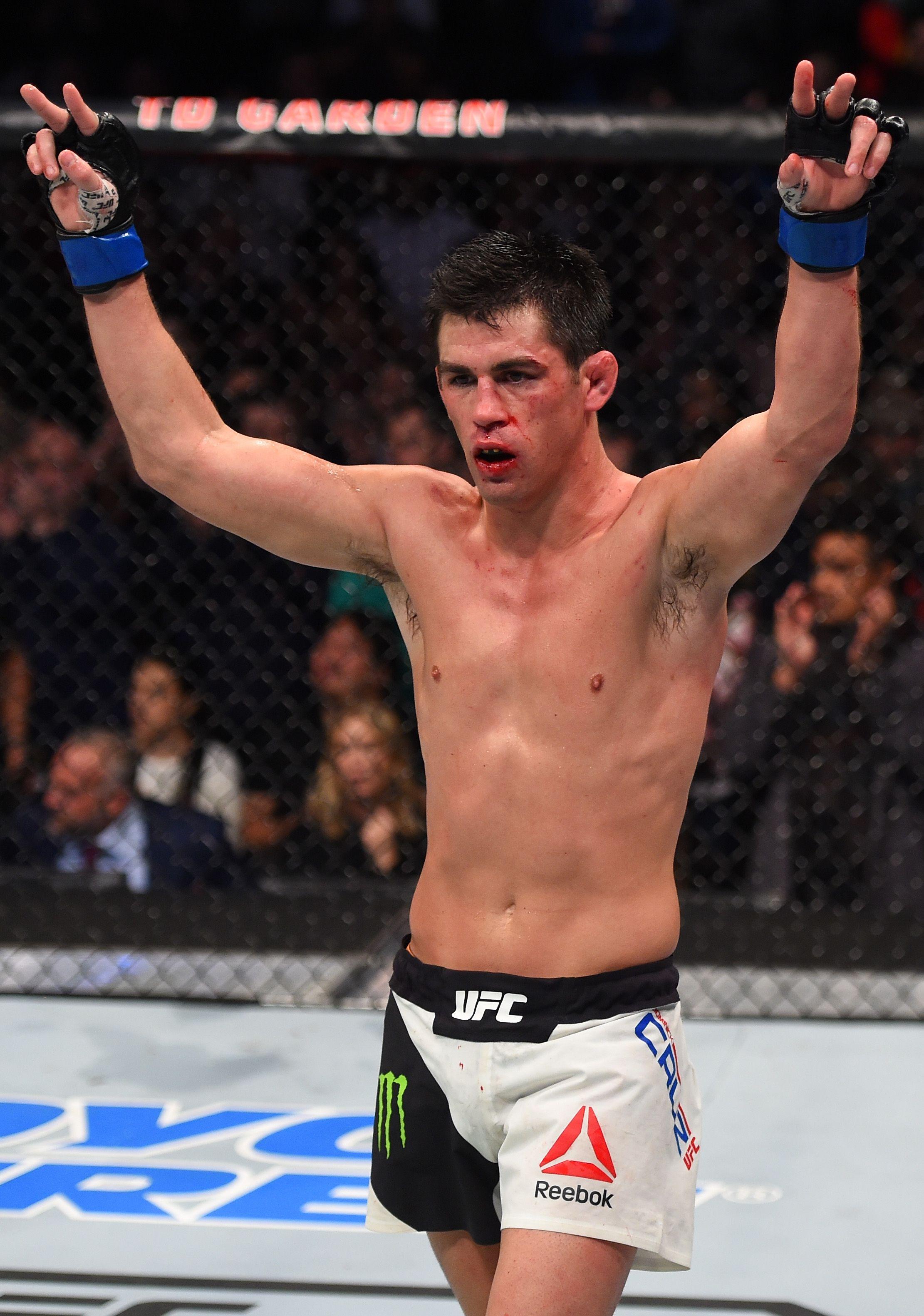 How Does Cruz Have Love Handles 5'8 135?. Sherdog Forums. UFC