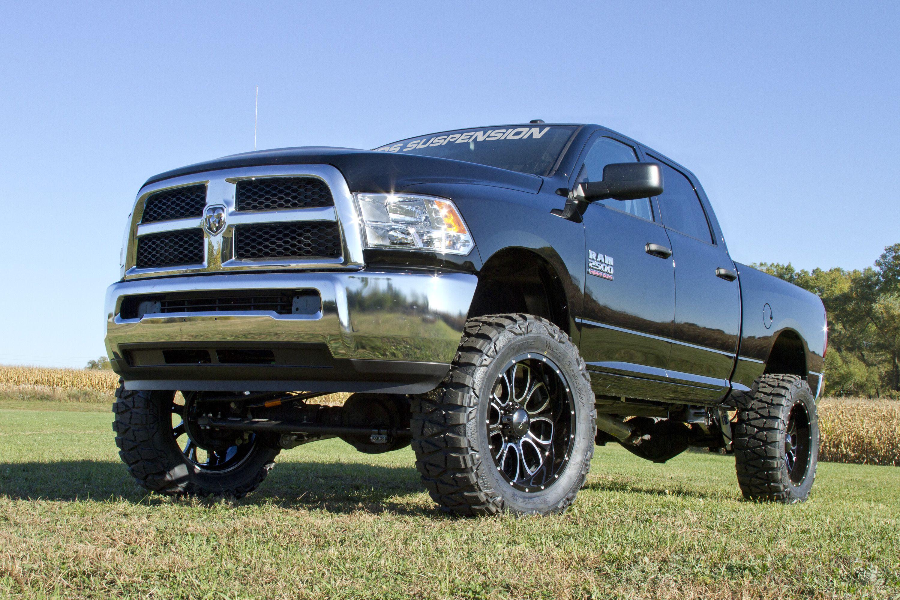 Lifted Dodge Ram 1500 Wallpaper