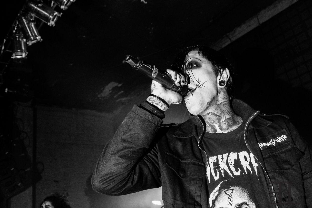 Chris Motionless In White By A Blister
