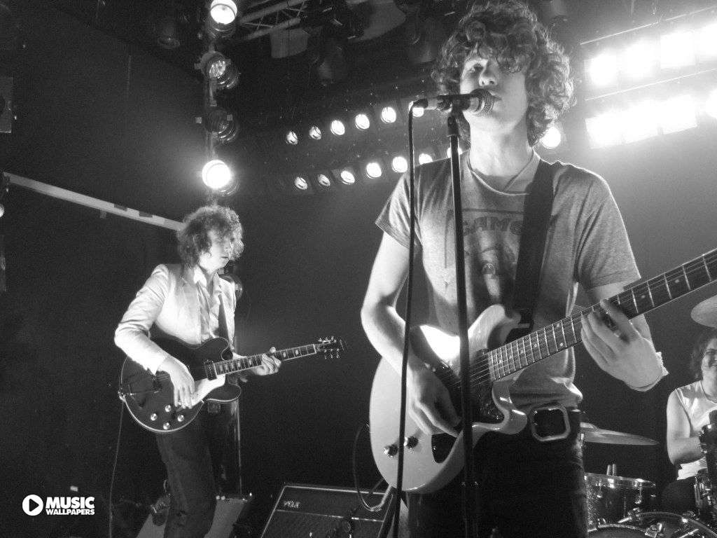 The Kooks Wallpaper. Music Wallpaper 4 23