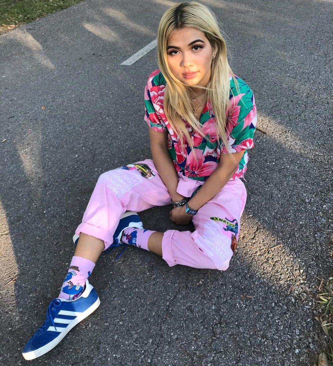 hayley kiyoko pics