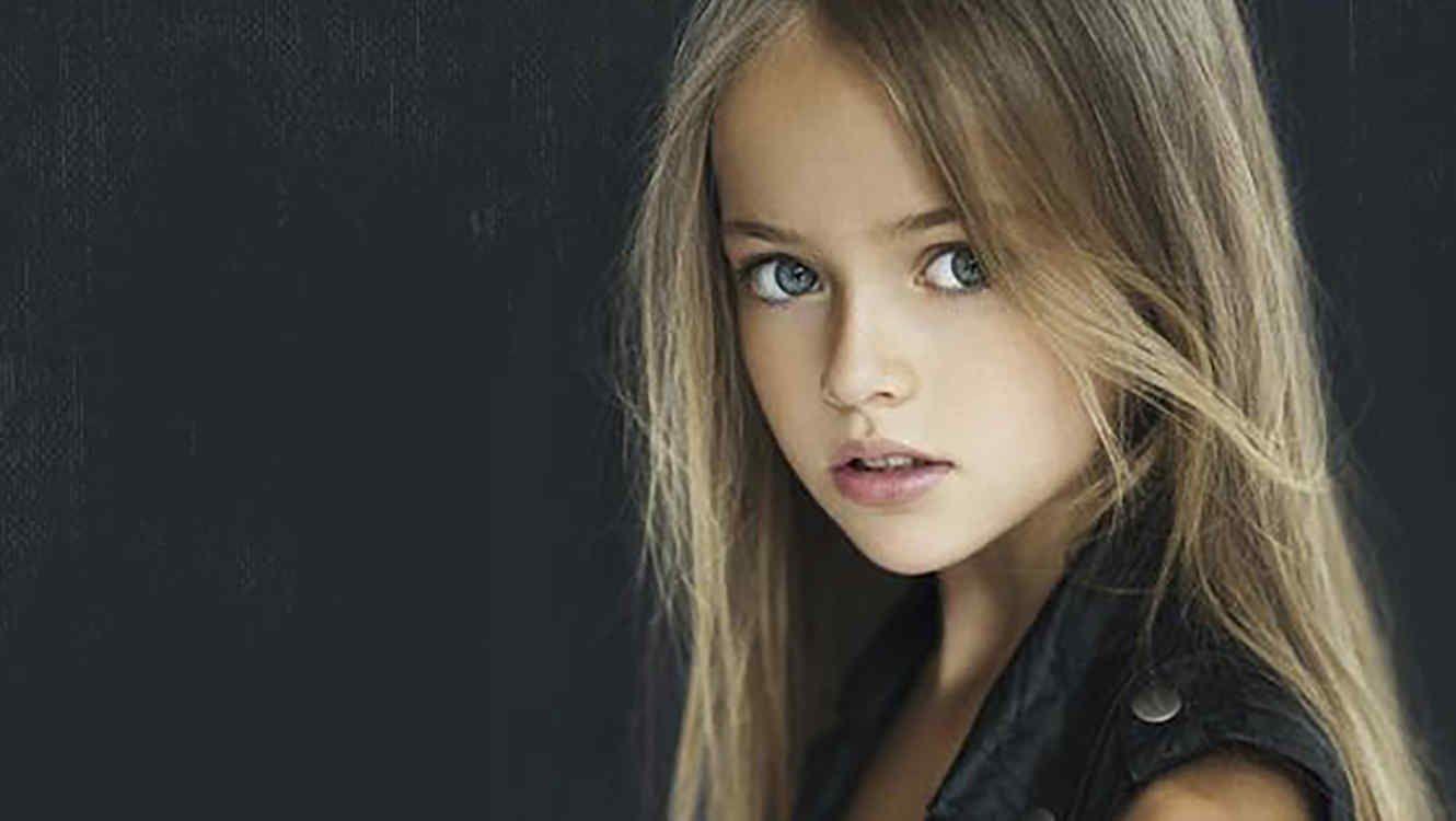 Kristina Pimenova, la niña más hermosa del mundo, ¡ya ha firmado