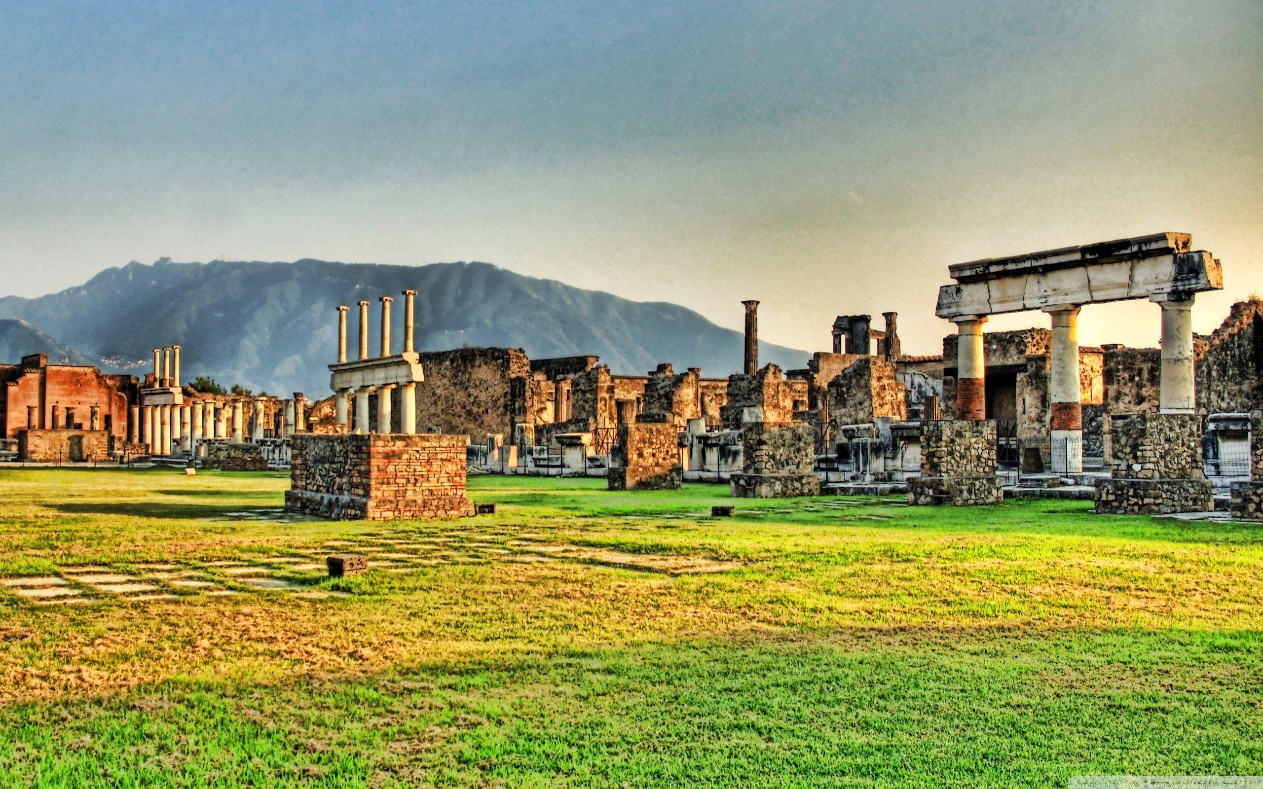 Pompeii Scavi Ruins Astrewn ❤ 4K HD Desktop Wallpaper for 4K Ultra