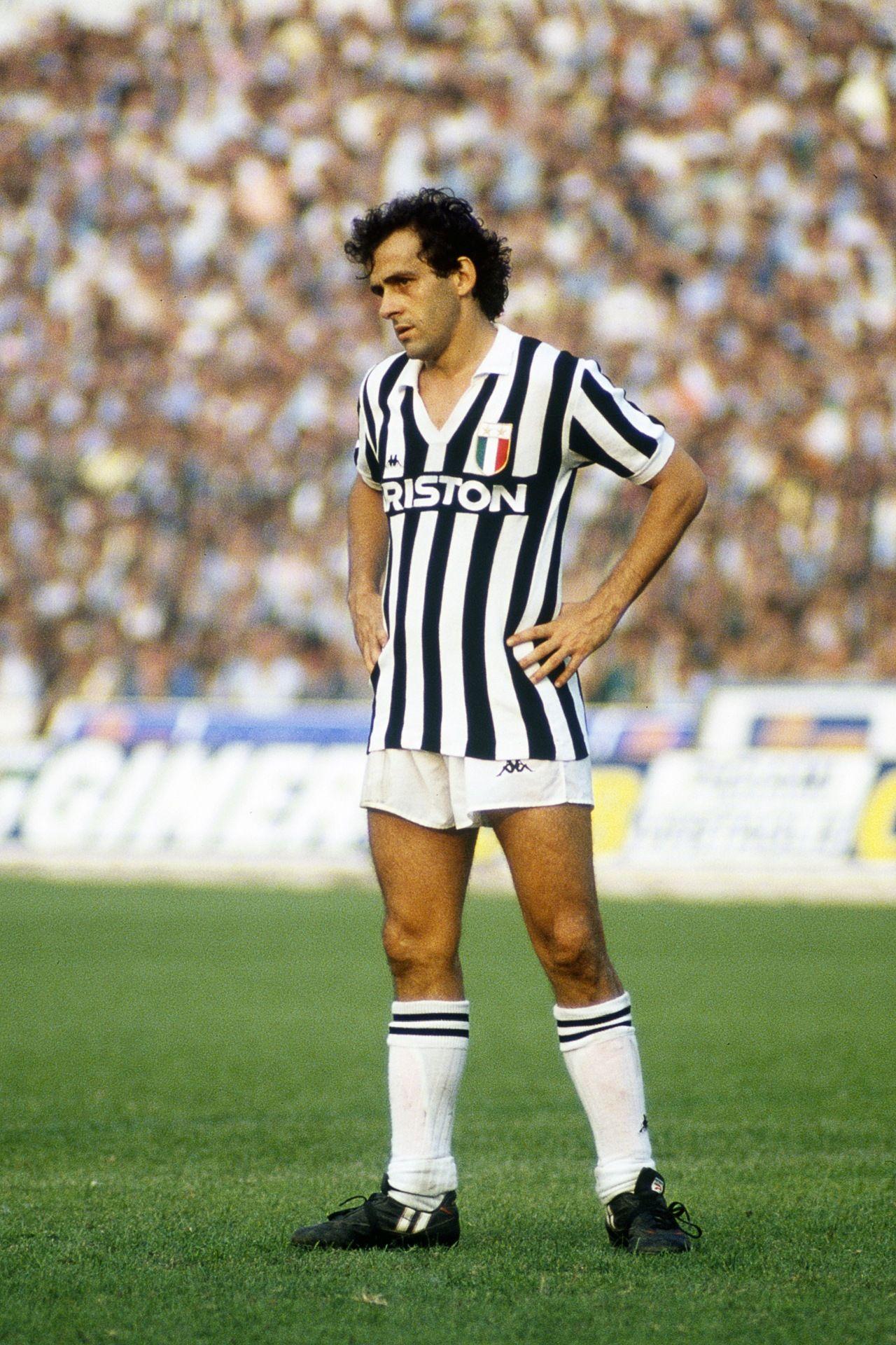 Michel Platini. CLASSIC KITS. Juventus fc, Futbol