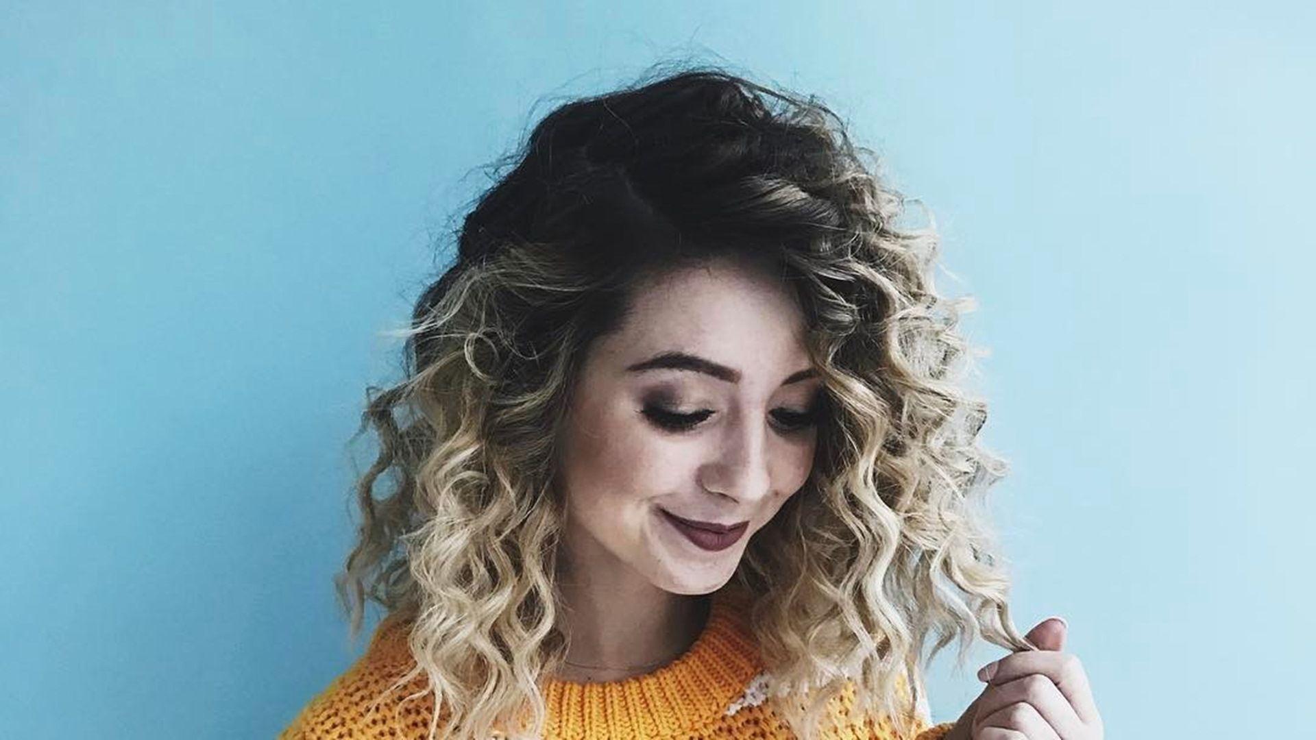 Zoella Wallpaper HD Background, Image, Pics, Photo Free Download
