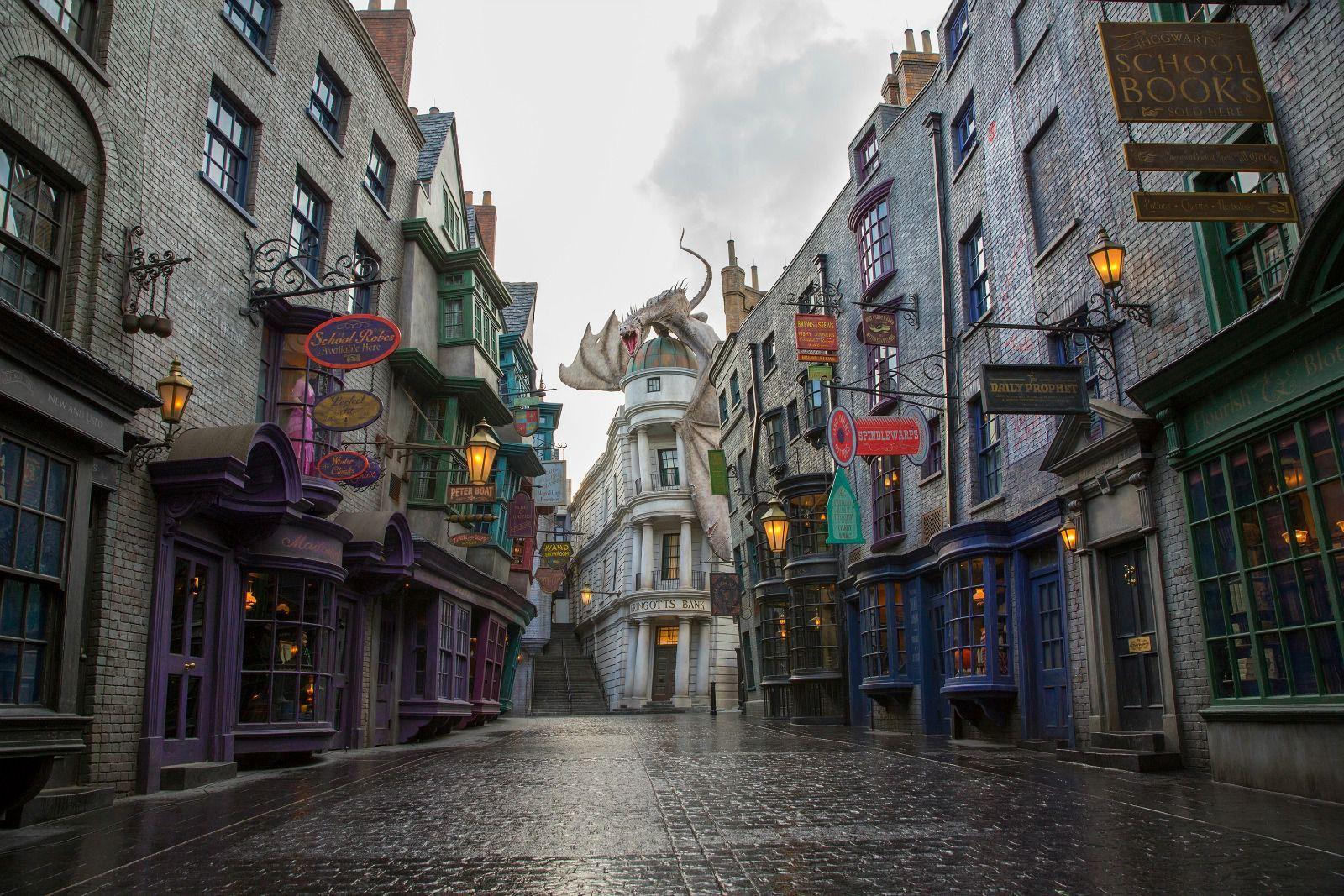A Tour of Harry Potter's Diagon Alley at Universal Orlando