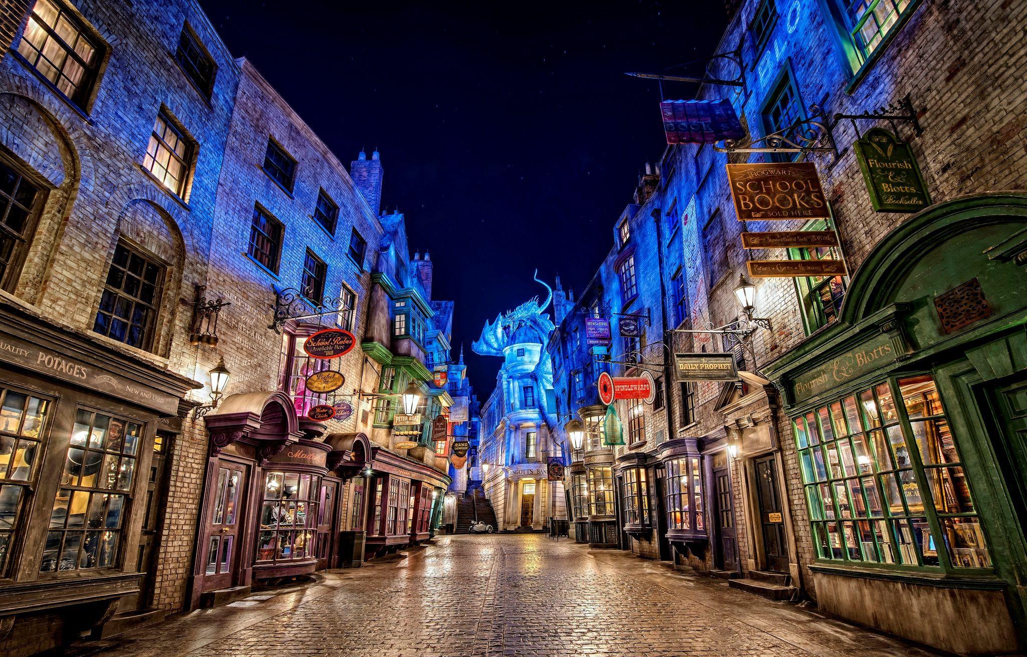 Diagon Alley from Harry Potter at Universal Studios HD Wallpapers.