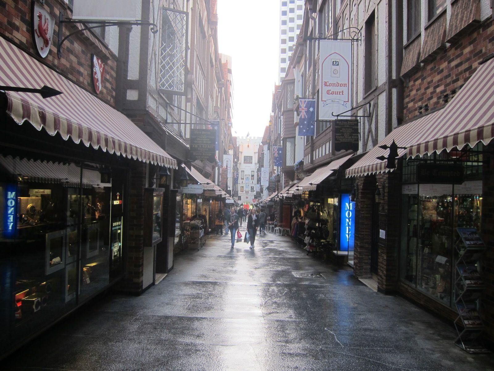 Up AbOve & DoWN UnDer: Diagon Alley in perth