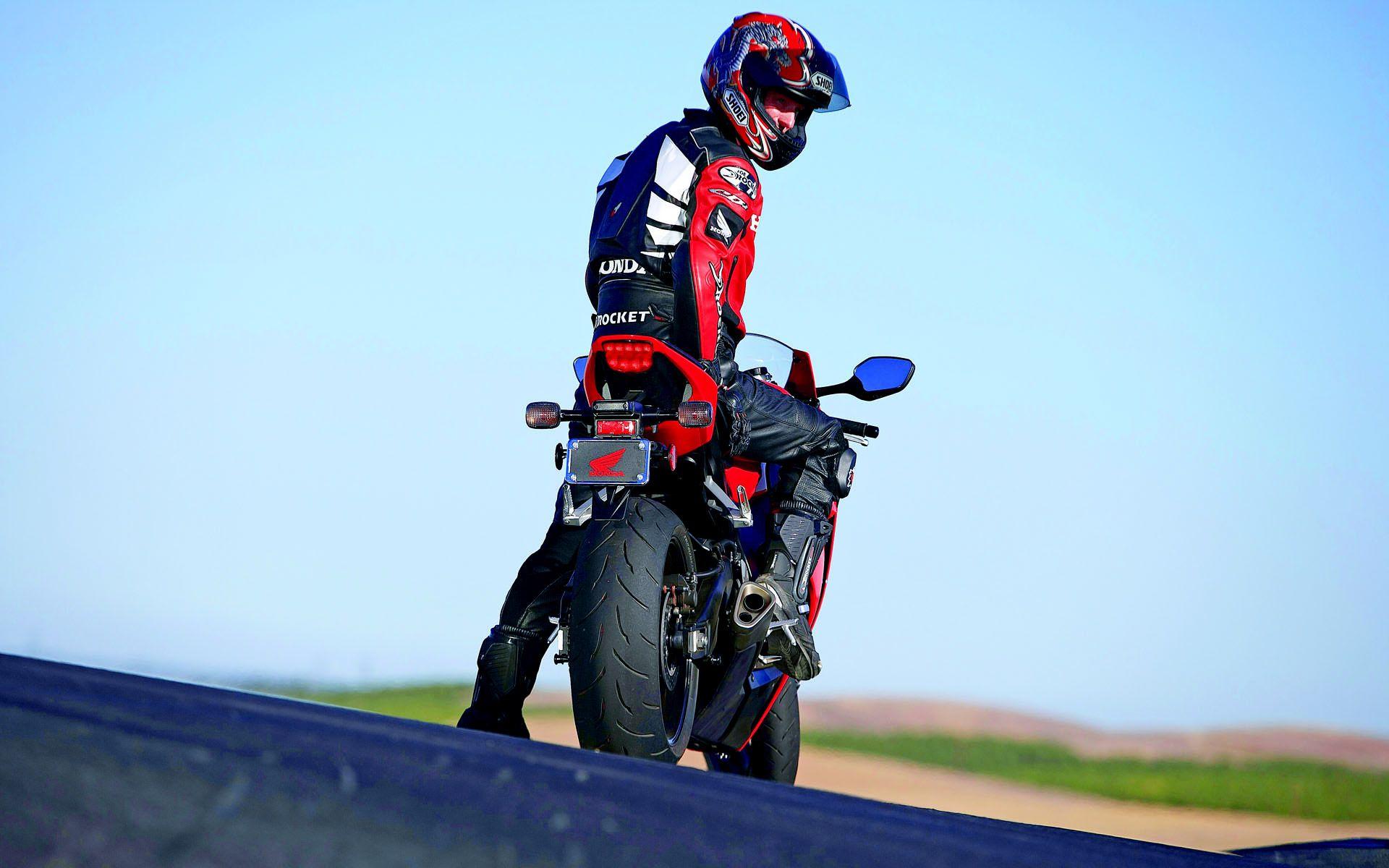 Download the Whos Gonna Finish Second Wallpaper, Whos Gonna Finish