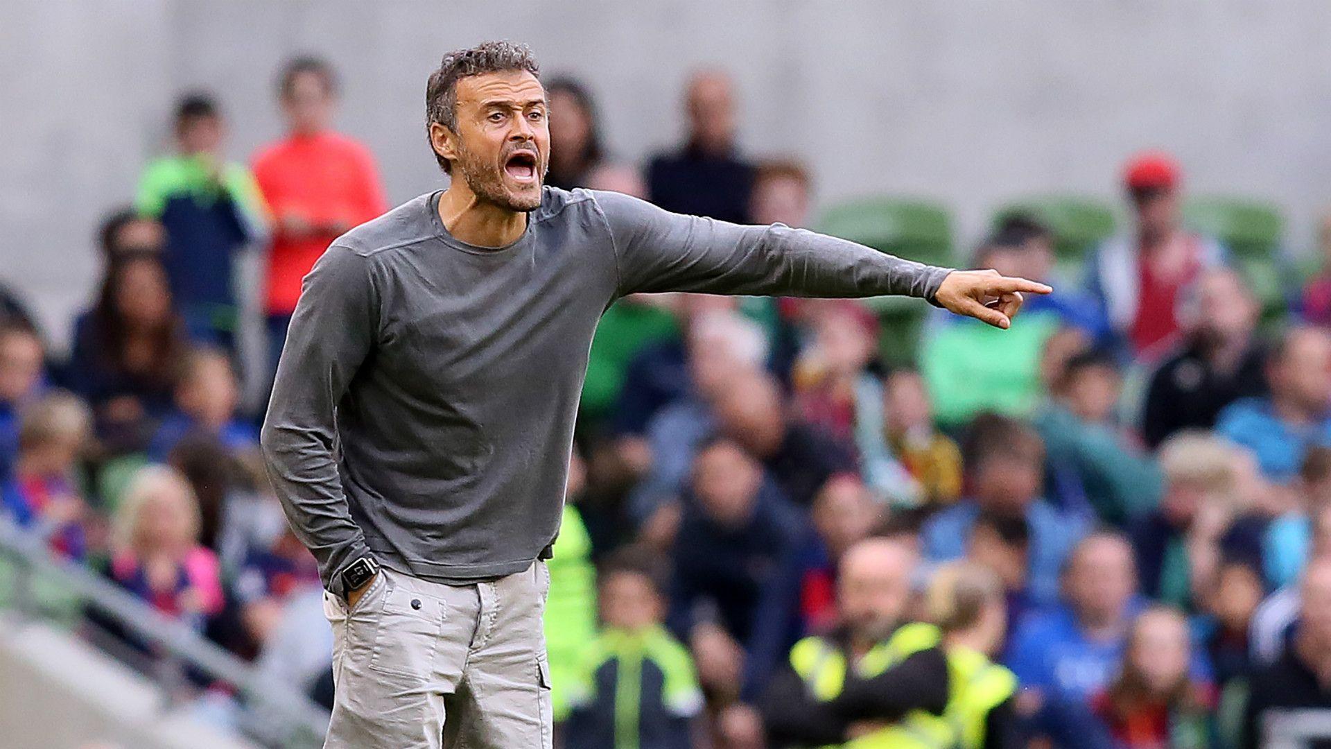 Should he stay or should he go? Luis Enrique's Barcelona in danger