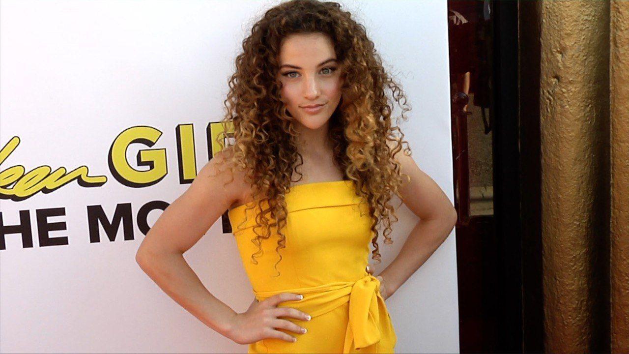 Sofie Dossi Chicken Girls: The Movie Premiere Red Carpet