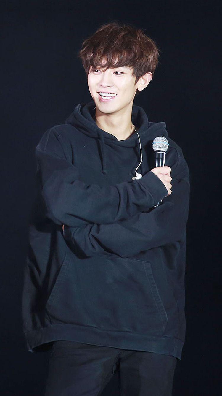 Bæk, ; Chanbaek Couple Lockscreen Wallpaper ; Like Or