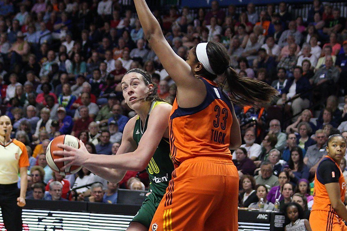 Former Husky Breanna Stewart Signs With Team In China UConn Blog