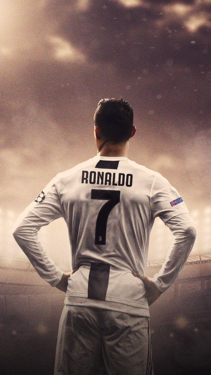 Cr7 In Juventus Wallpapers Wallpaper Cave