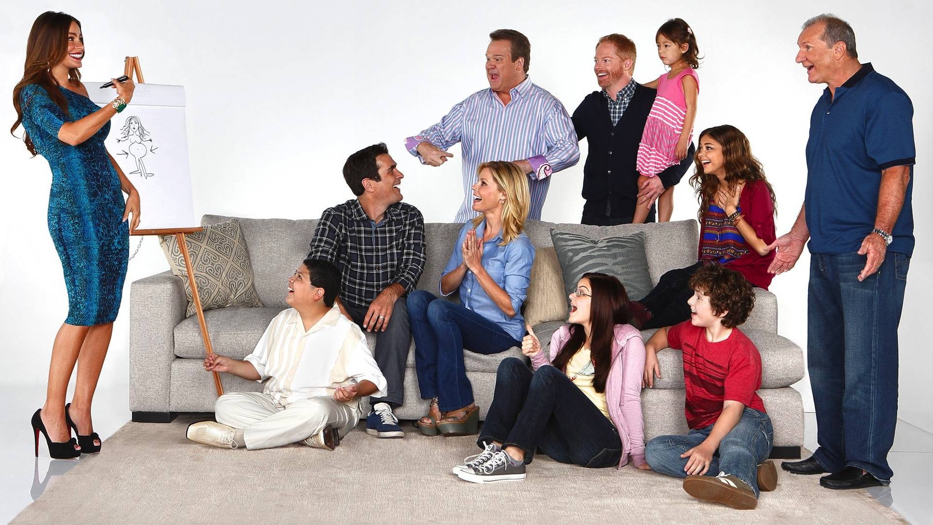 Modern Family HD Widescreen Background WP Collection