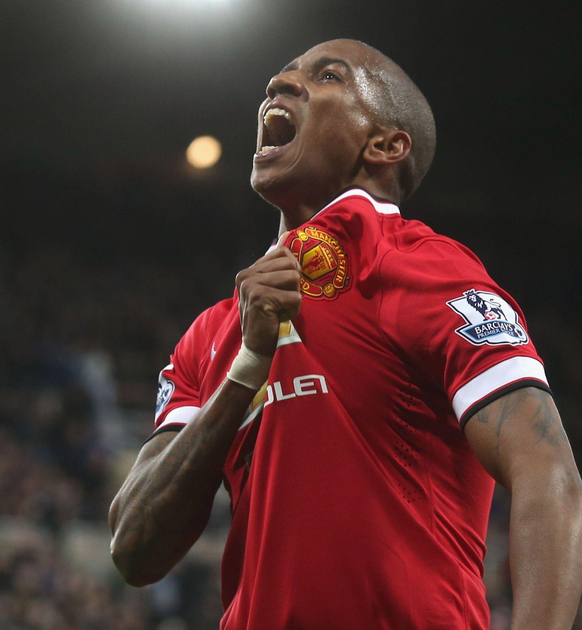 Video: Happy anniversary, Ashley Young Manchester United