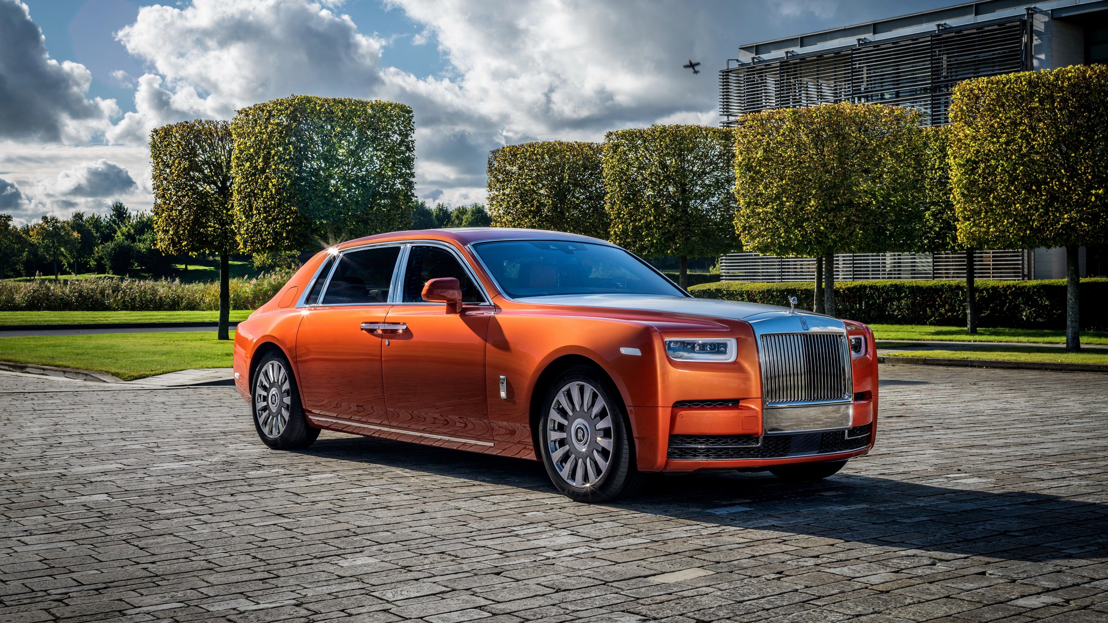 Download 3840x2160 Rolls Royce Phantom, Orange, Side View, Luxury