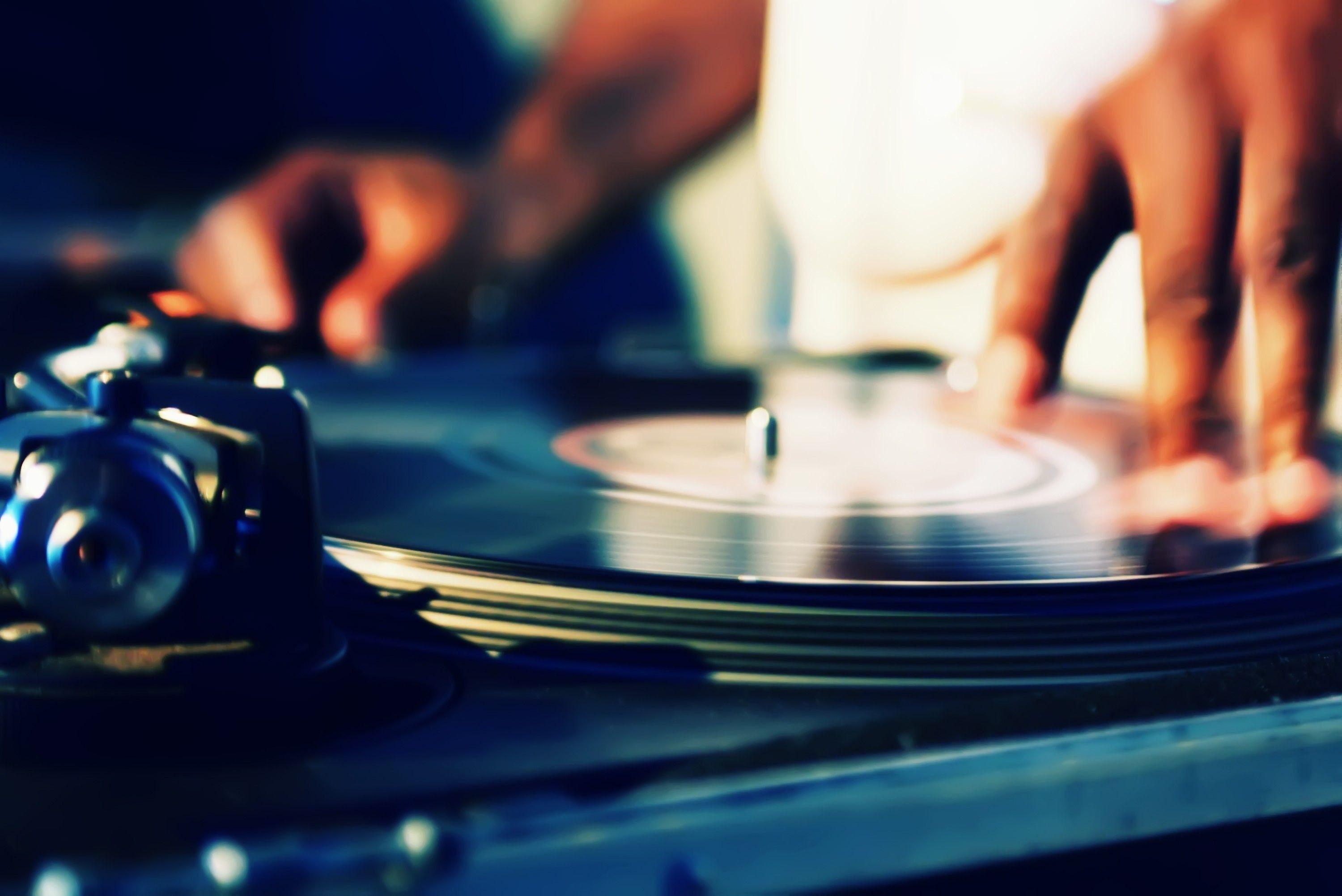 Dj Turntables Wallpaper