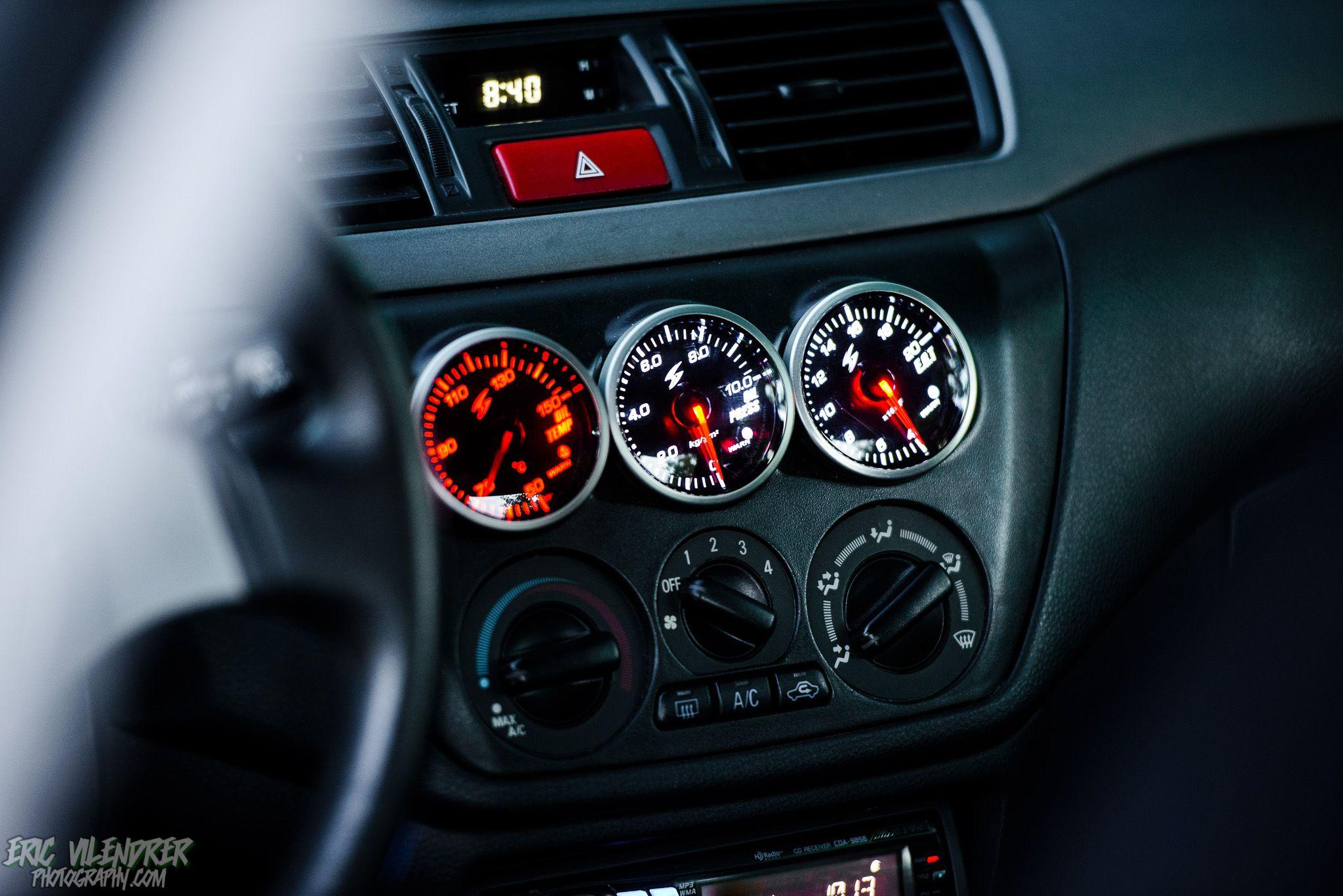 Mitsubishi Evolution VIII HD Wallpaper