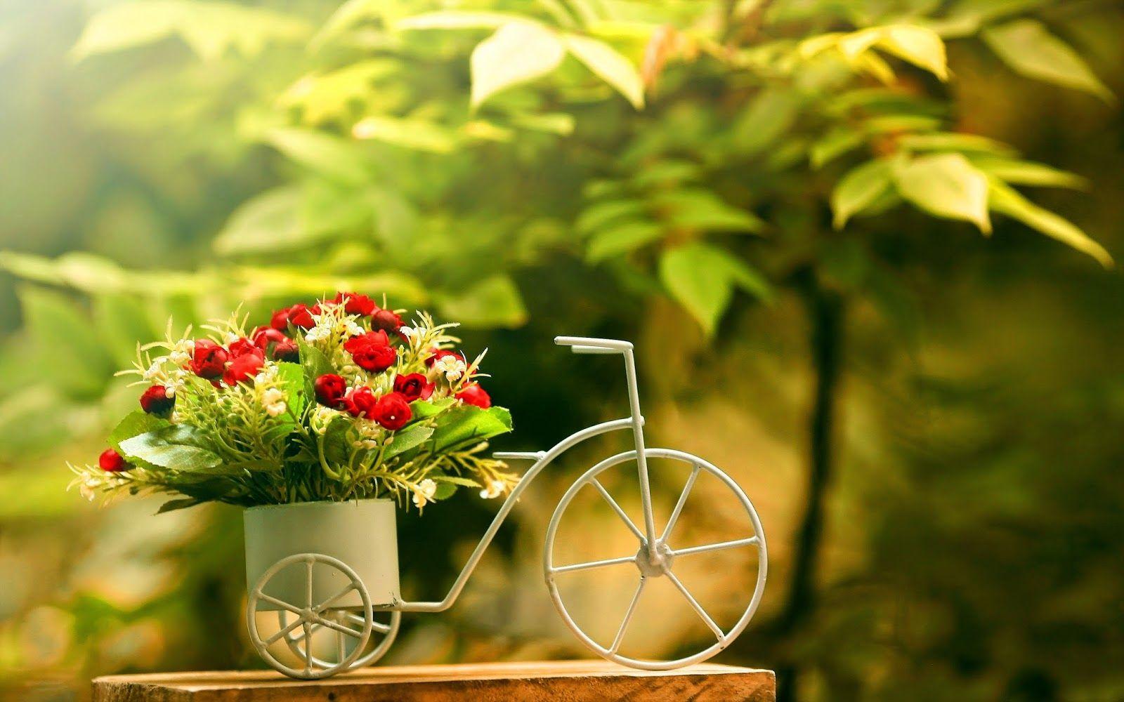 Beautiful Flower Wallpaper For You: Vase Of Flowers Wallpaper