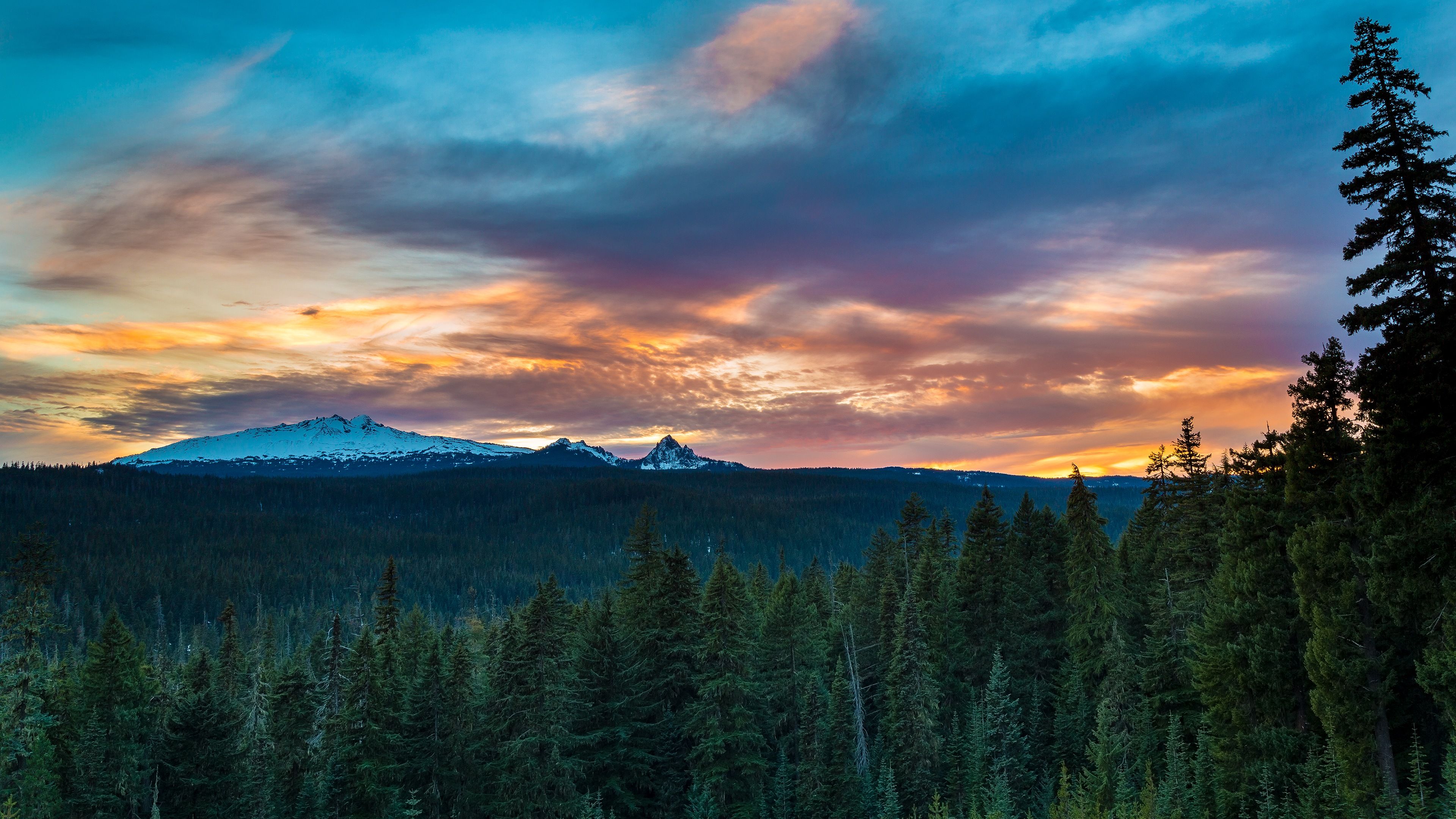 Diamond Peak Sunset Oregon 4K Ultra HD Desktop Wallpaper
