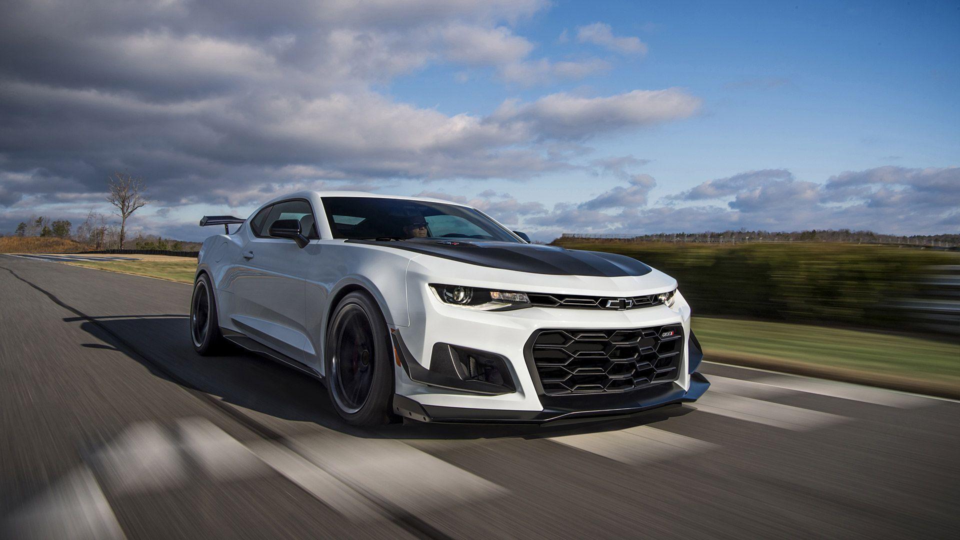 Chevrolet Camaro ZL1 1LE Wallpaper & HD Image