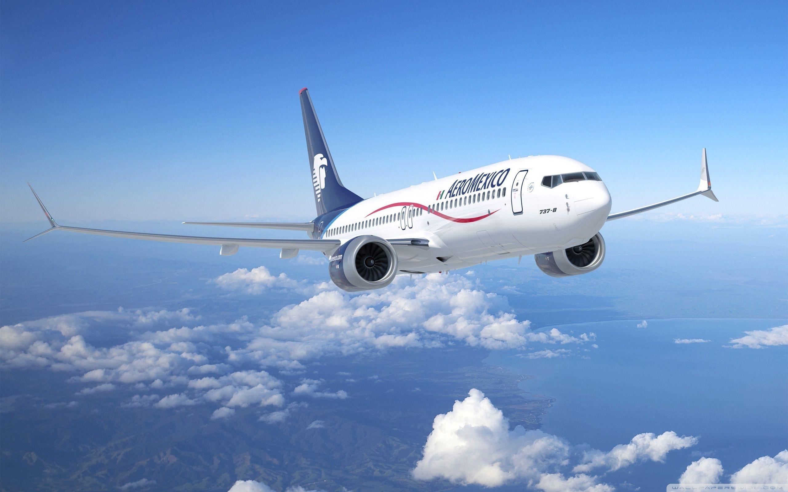 Boeing 737 AeroMexico Ultra HD Desktop Background Wallpaper for 4K UHD TV, Tablet