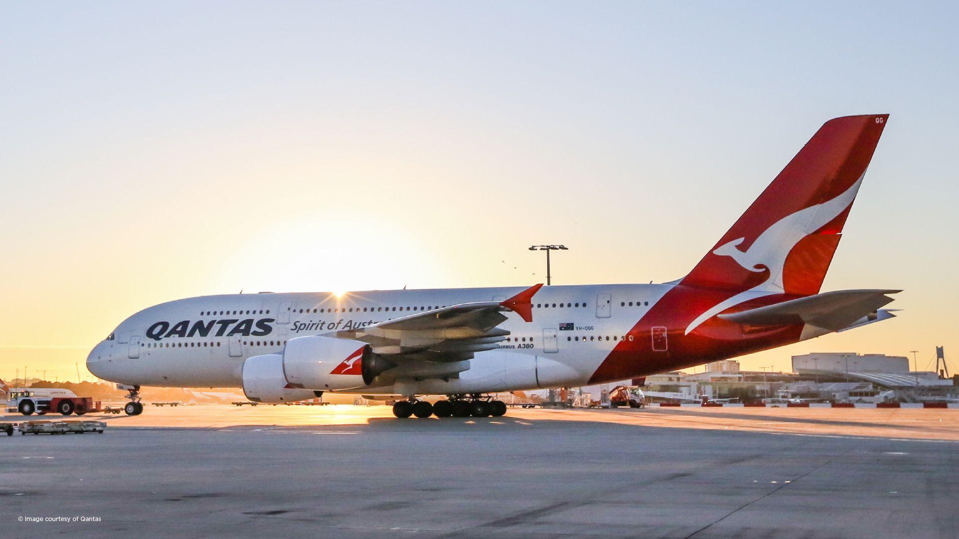 Qantas Logo Wallpaper