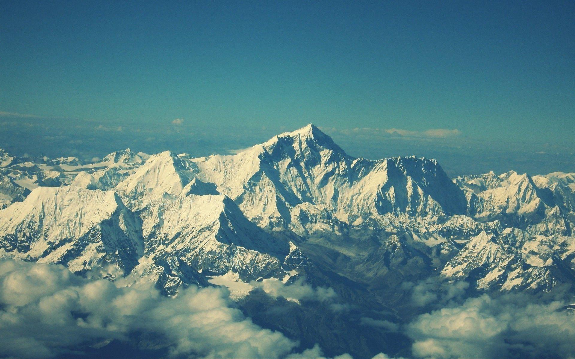 Wallpaper of Himalayas