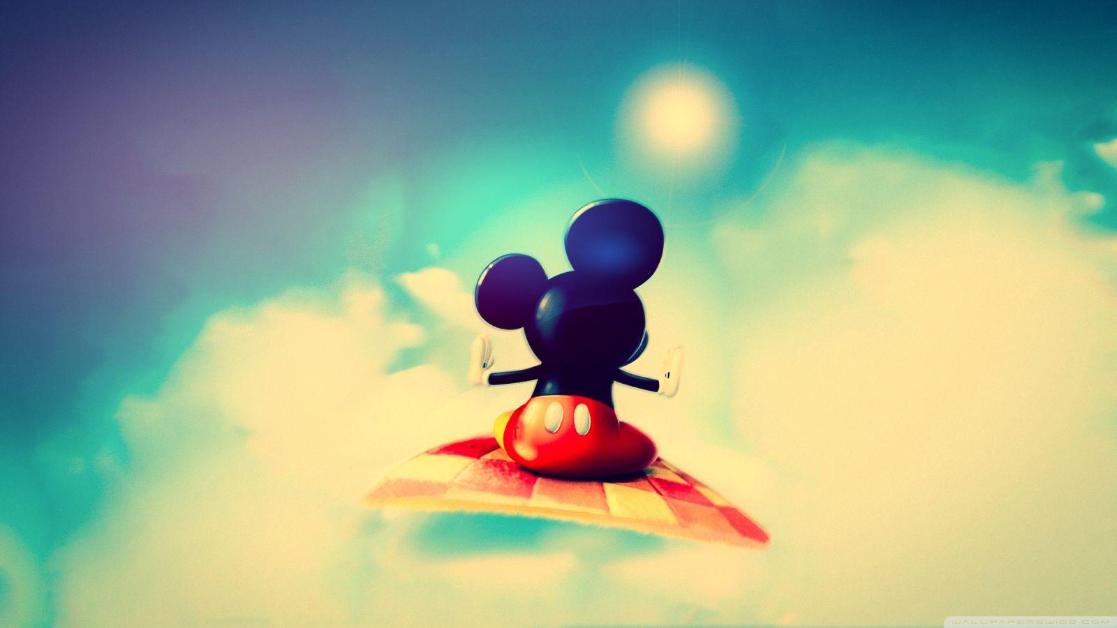 Cute Mickey Mouse ❤ 4K HD Desktop Wallpaper for 4K Ultra HD TV