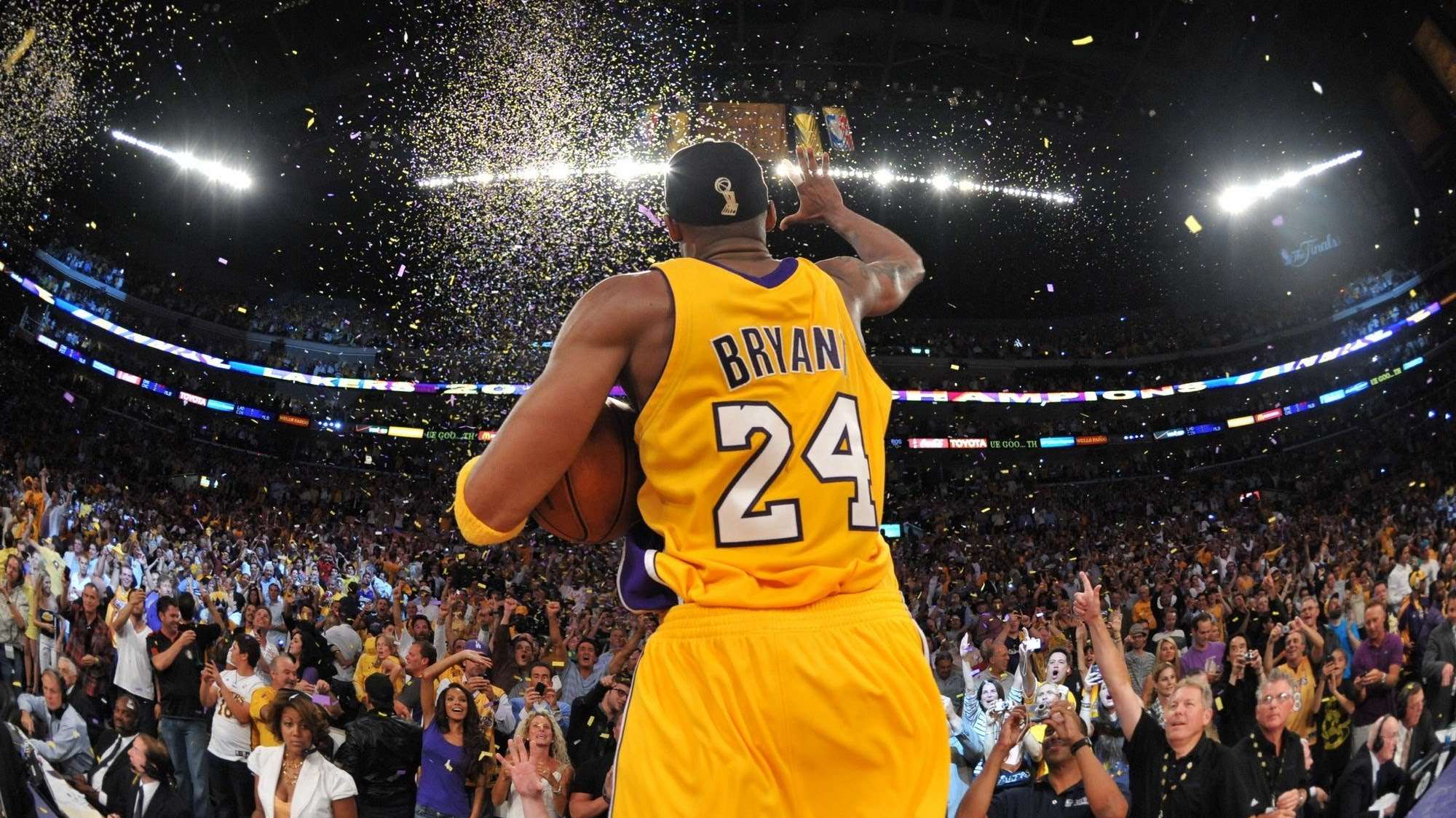 HD wallpaper: Kobe Bryant-Living Legend, Kobe Bryant wallpaper