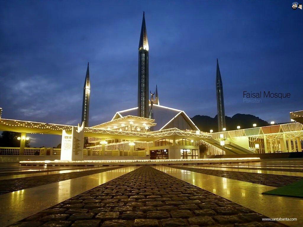 Faisal Mosque Di Islamabad dengan luas 5.000 meter persegi dengan
