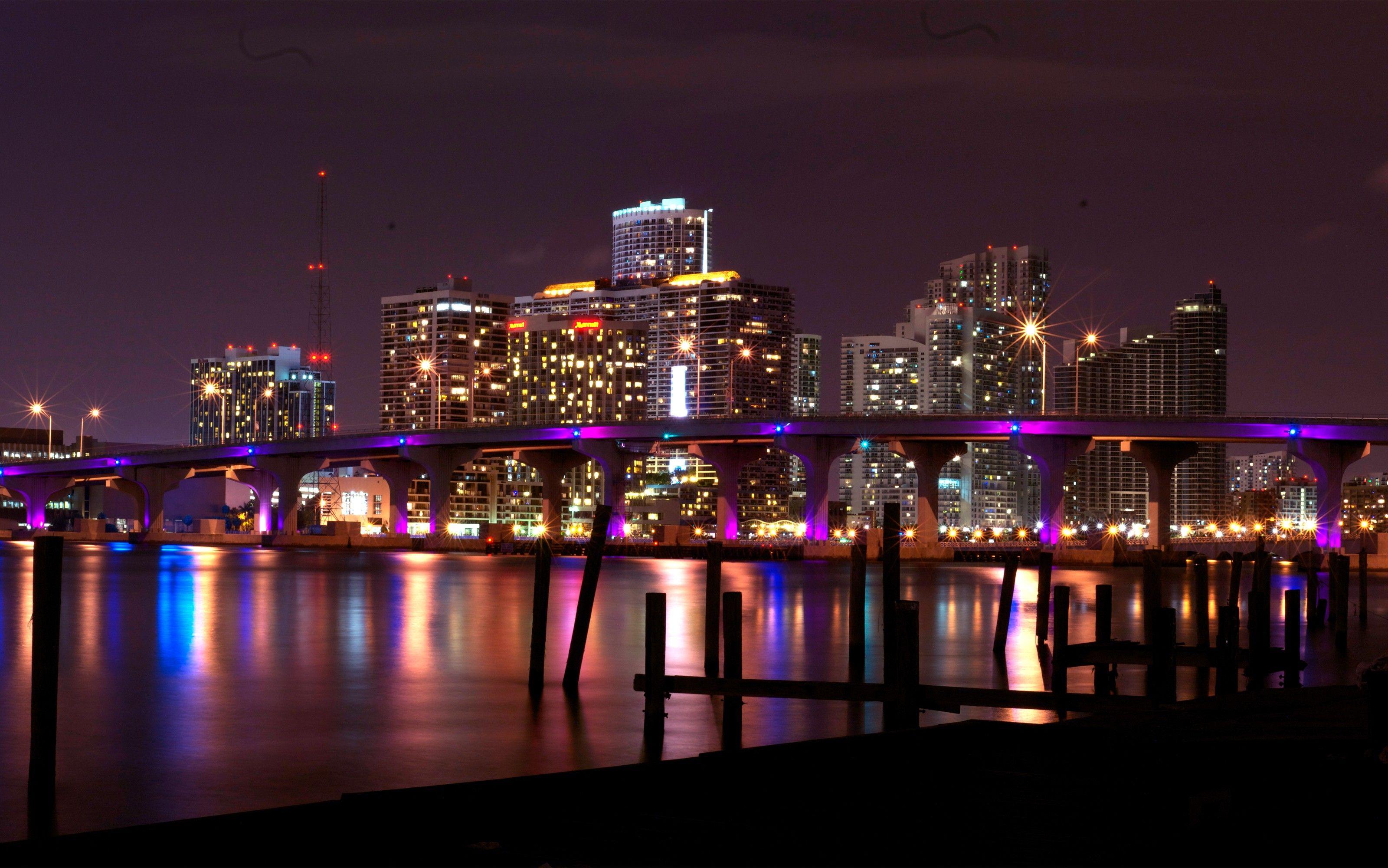 Skyscrapers: Miami Heat Beautiful Reflection Bridge Lights Night